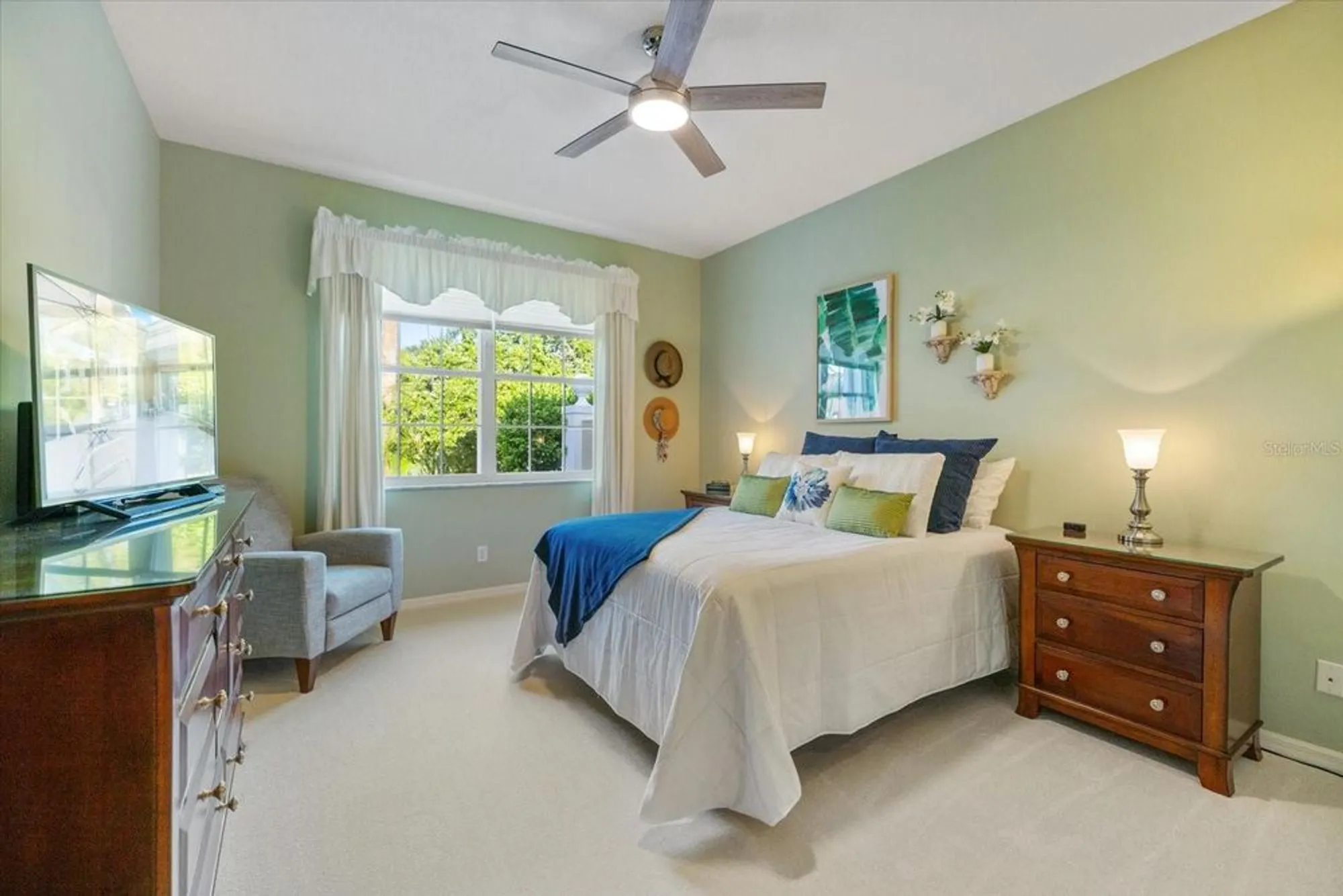 Property Slideshow image 12 of 40 | 900 paisley ct 1, Venice, FL, 34293