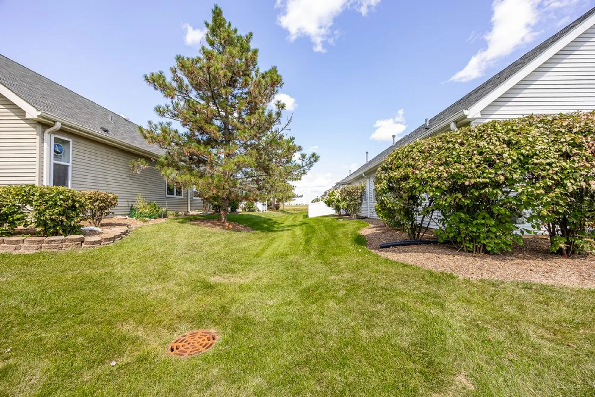 Property Slideshow image 26 of 41 | 21108 w cypress ct, Plainfield, IL, 60544