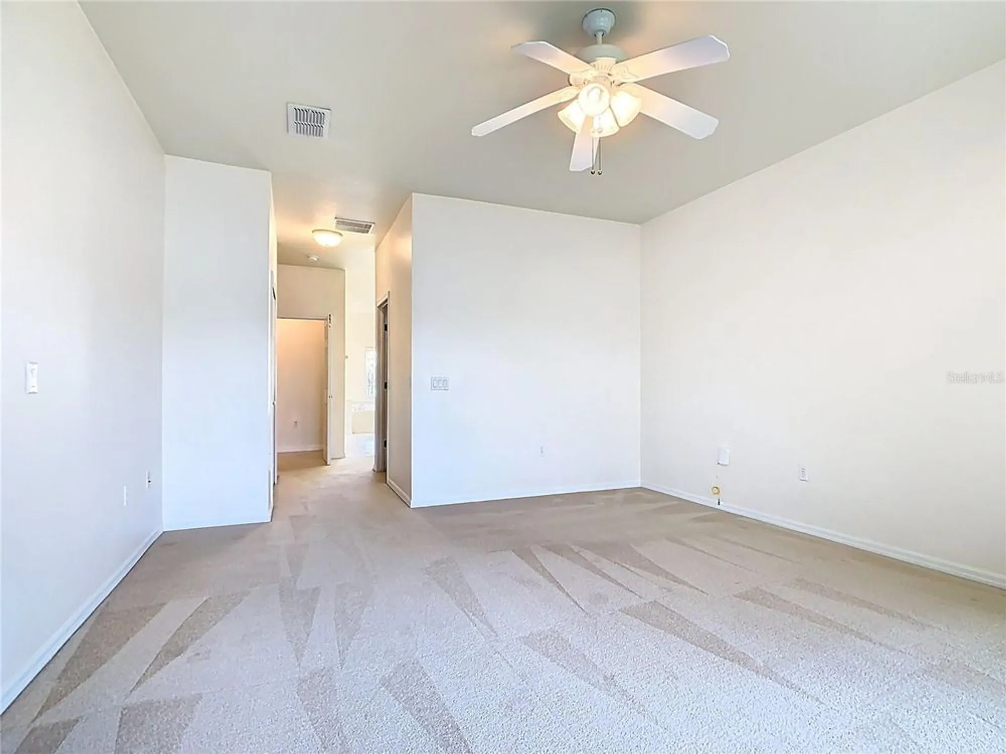 Property Slideshow image 37 of 67 | 644 shorehaven dr, Kissimmee, FL, 34759