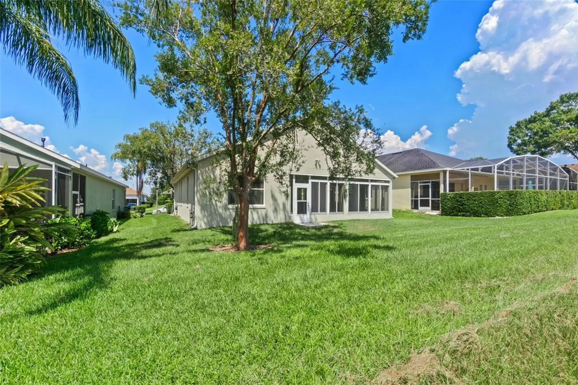Property Slideshow image 38 of 63 | 890 summit greens blvd, Clermont, FL, 34711