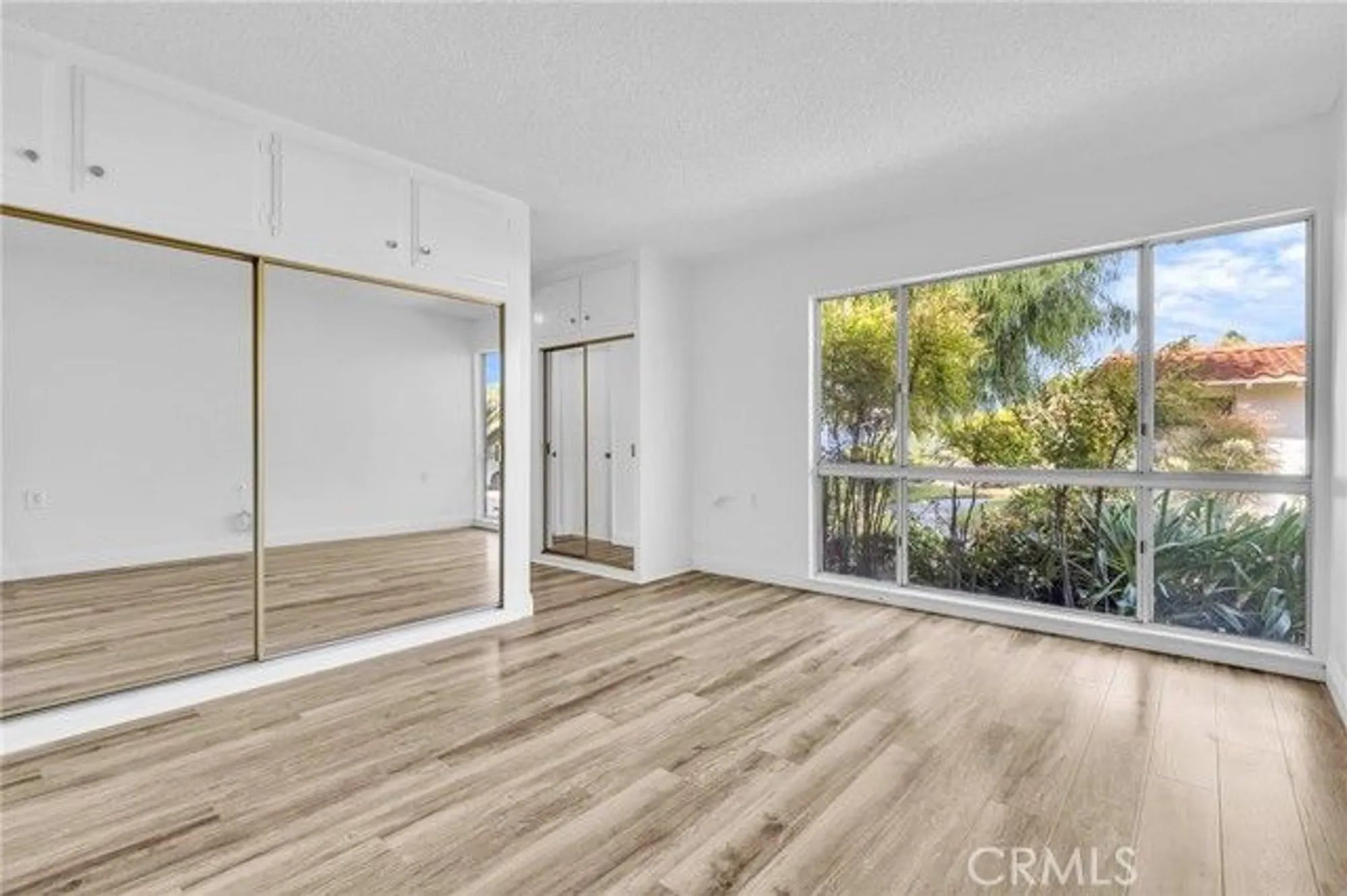 Property Slideshow image 10 of 20 | 2197 via mariposa e unit e b, Laguna Woods, CA, 92637