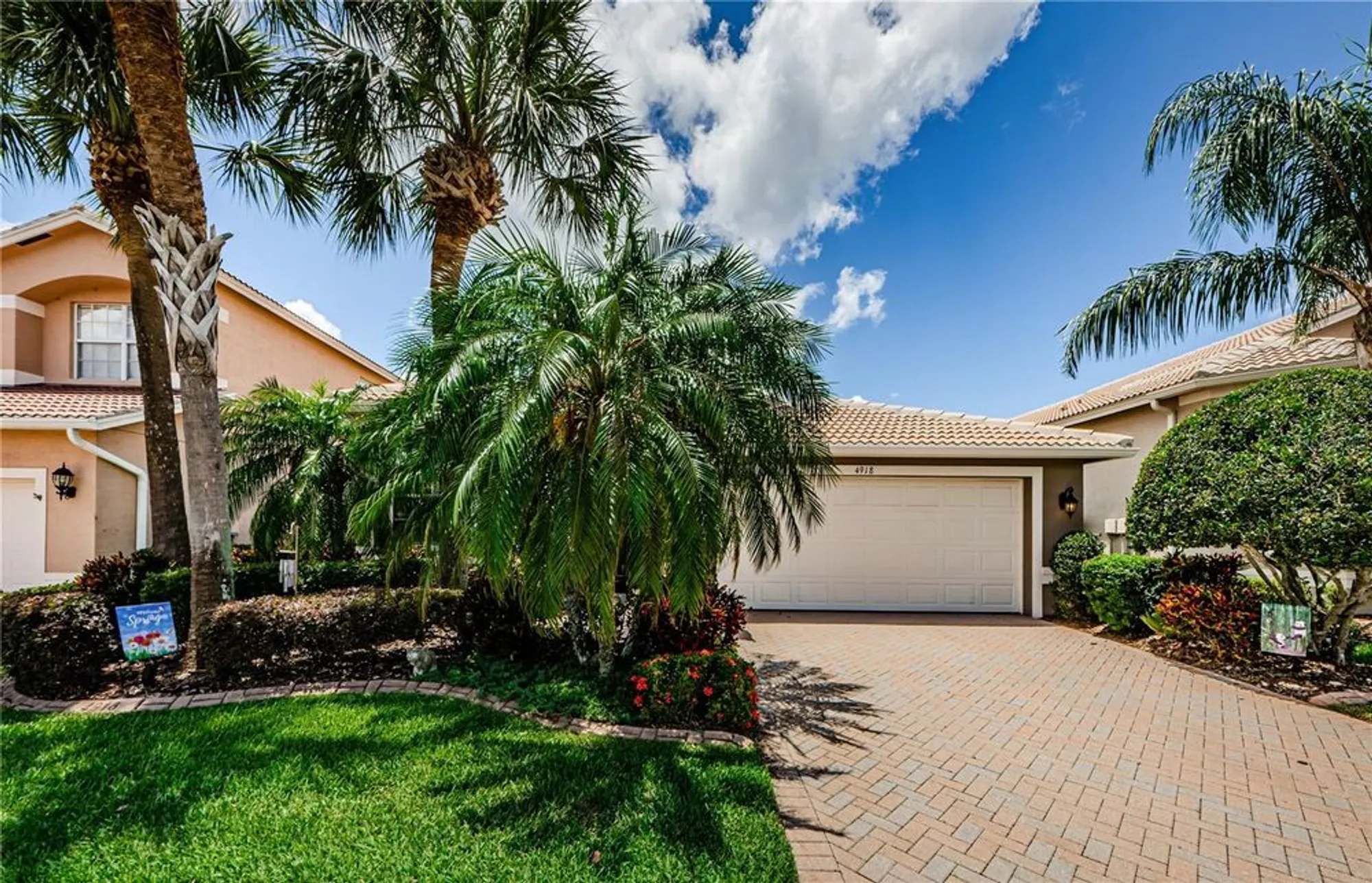 Property Slideshow image 50 of 96 | 4918 sandy brook cir, Wimauma, FL, 33598