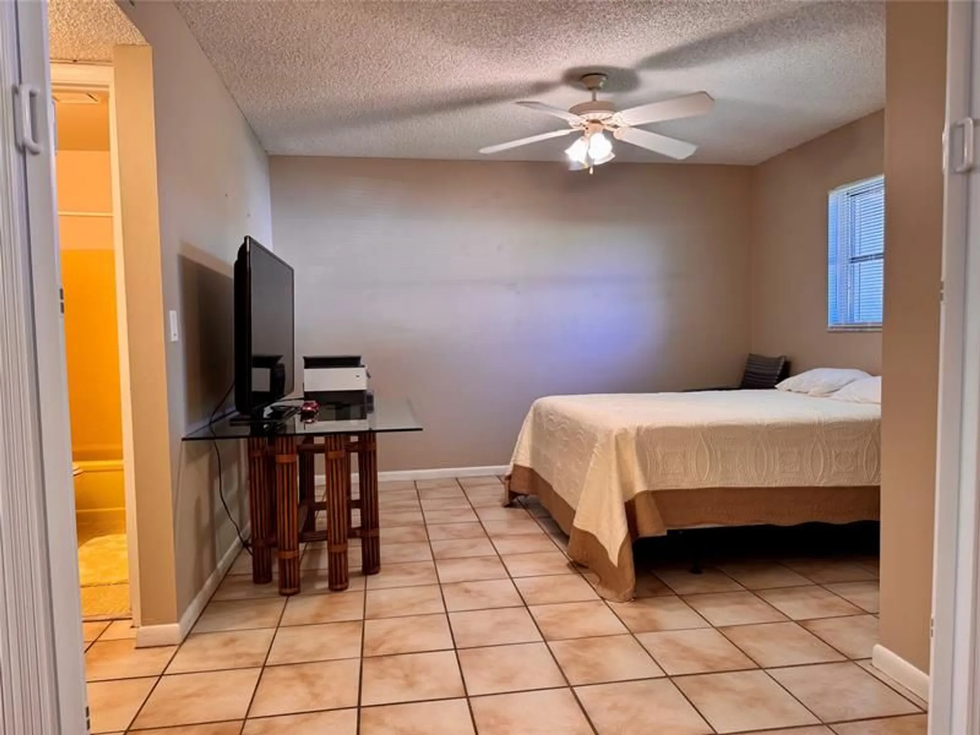 Property Slideshow image 14 of 14 | 7708 margate blvd c6-6, Margate, FL, 33063