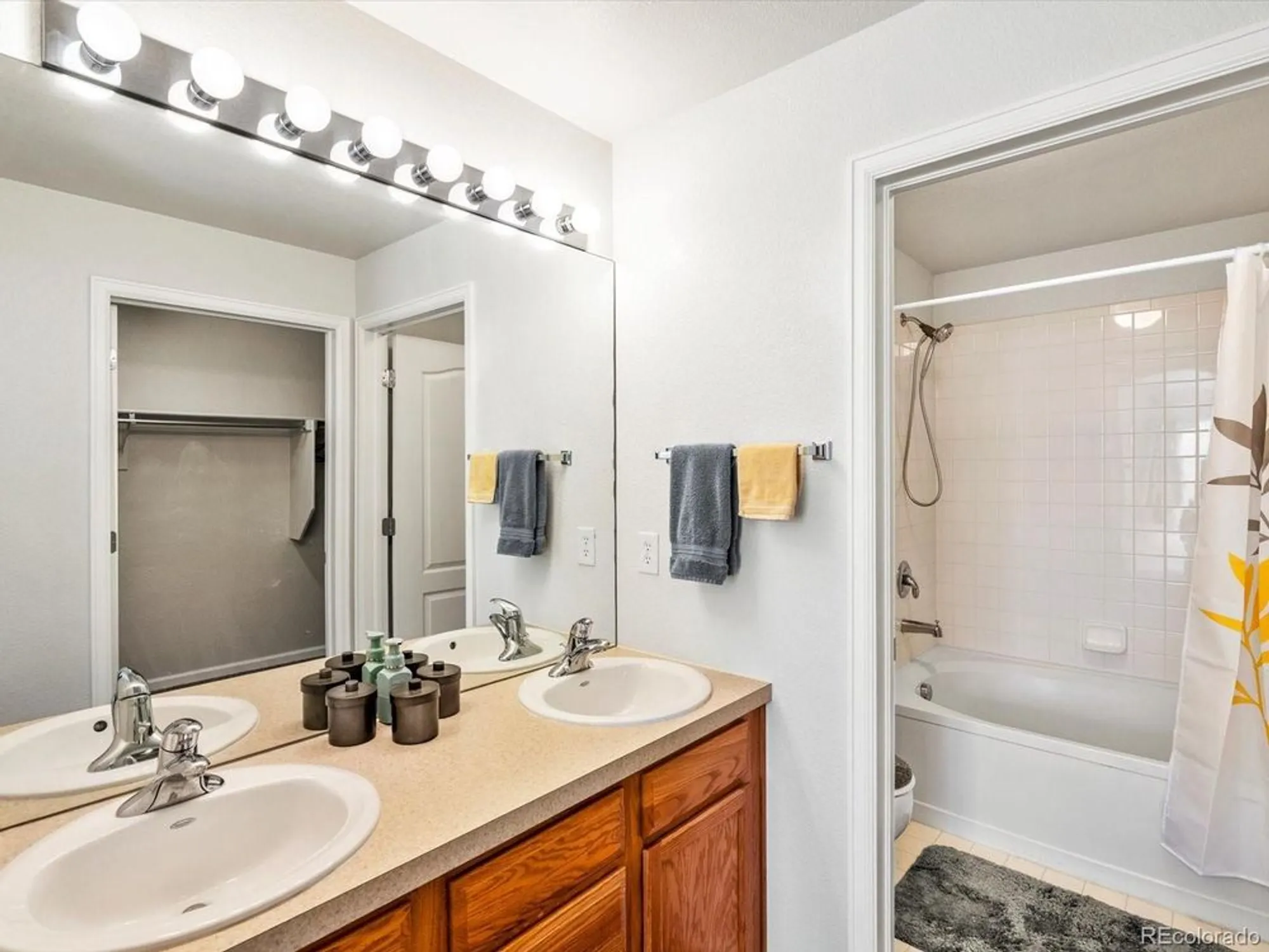 Property Slideshow image 23 of 32 | 4645 hahns peak dr unit 201, Loveland, CO, 80538