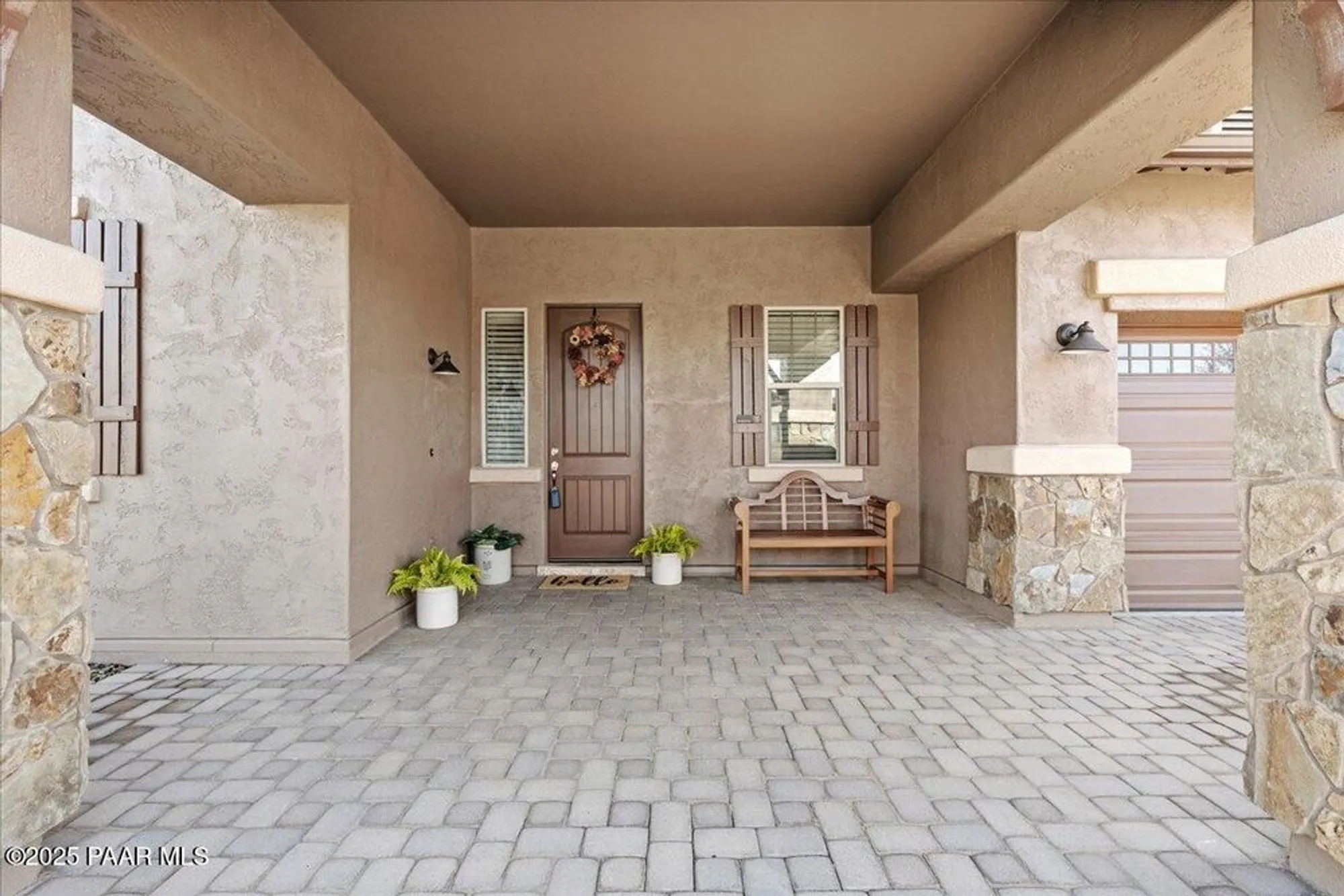Property Slideshow image 4 of 32 | 8375 n pepperbox rd, Prescott Valley, AZ, 86315