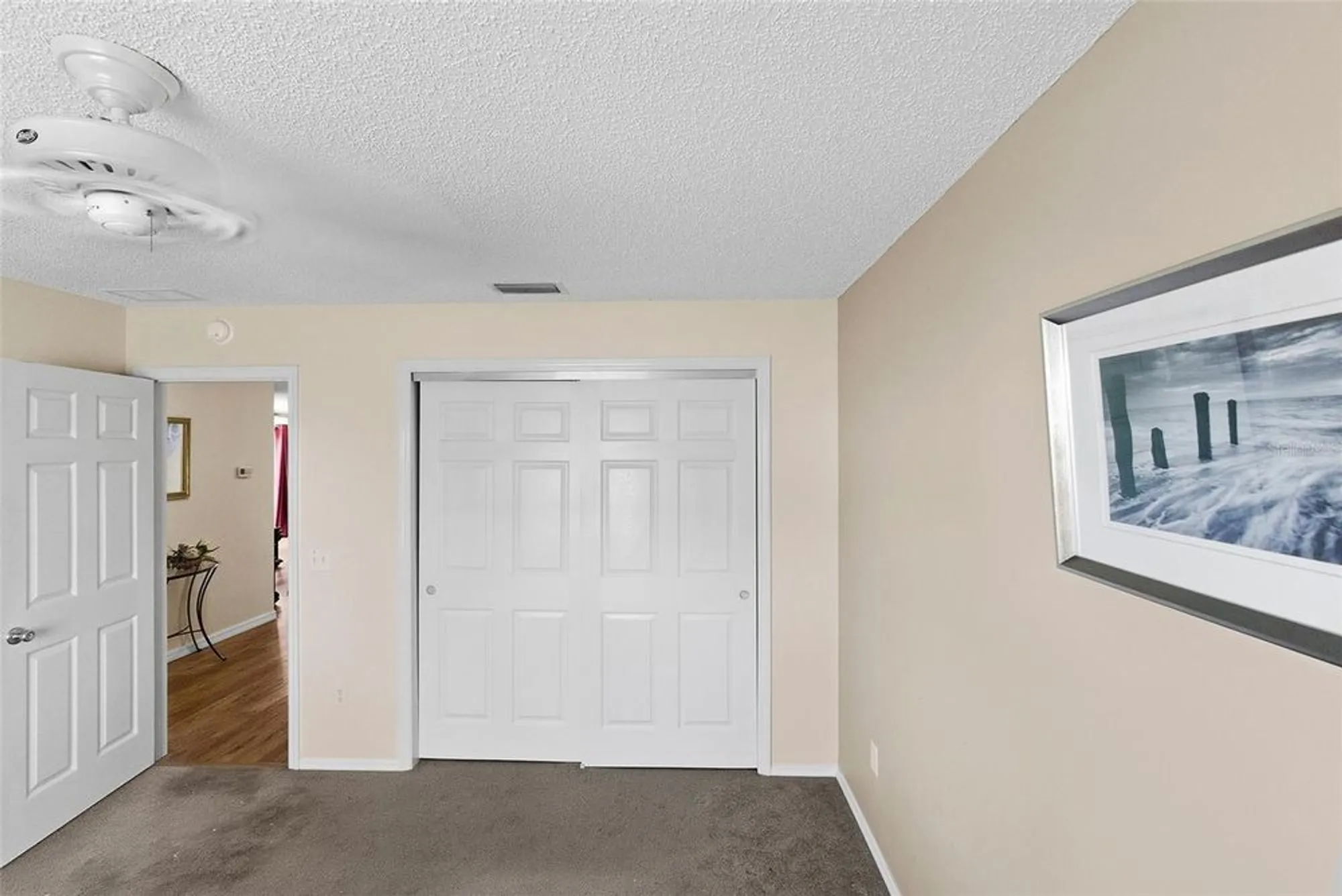 Property Slideshow image 19 of 26 | 2671 collington dr, The Villages, FL, 32162