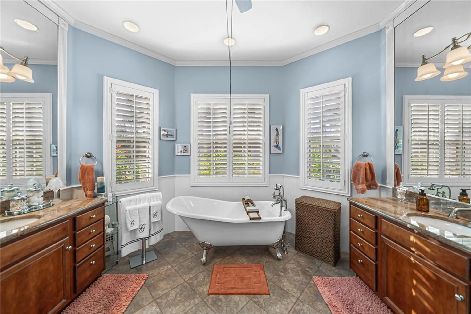 Property Slideshow image 4 of 55 | 5353 hogan ln, Winter Haven, FL, 33884