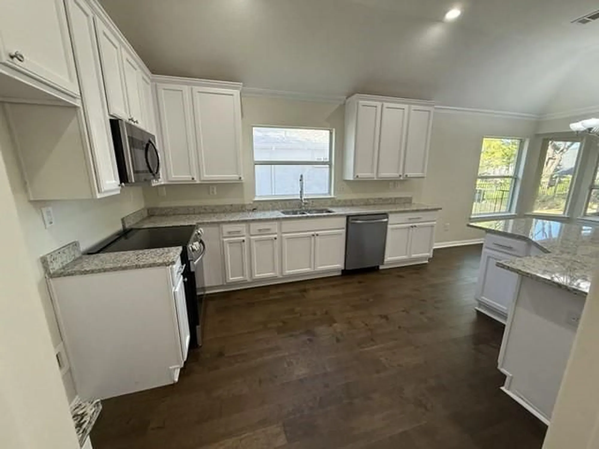 Property Slideshow image 6 of 21 | 9704 pinewood dr, Denton, TX, 76207