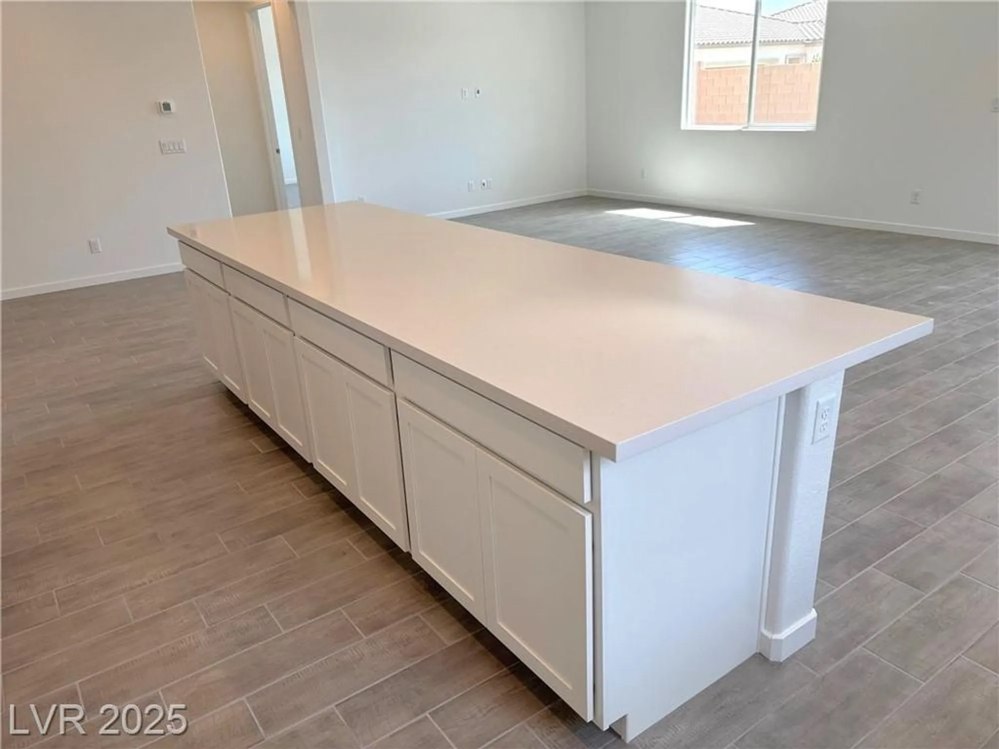 Property Slideshow image 16 of 28 | 5753 e badlands ln, Pahrump, NV, 89061