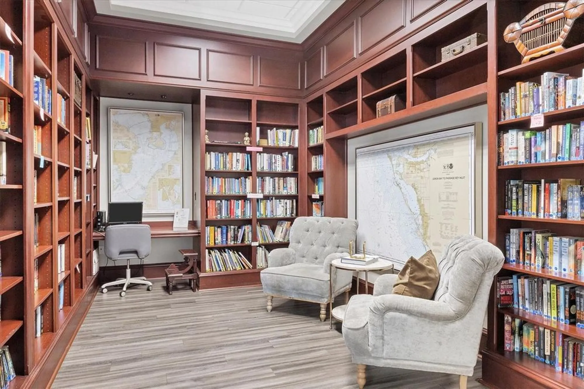 Property Slideshow image 45 of 71 | 7629 bergamo ave, Sarasota, FL, 34238