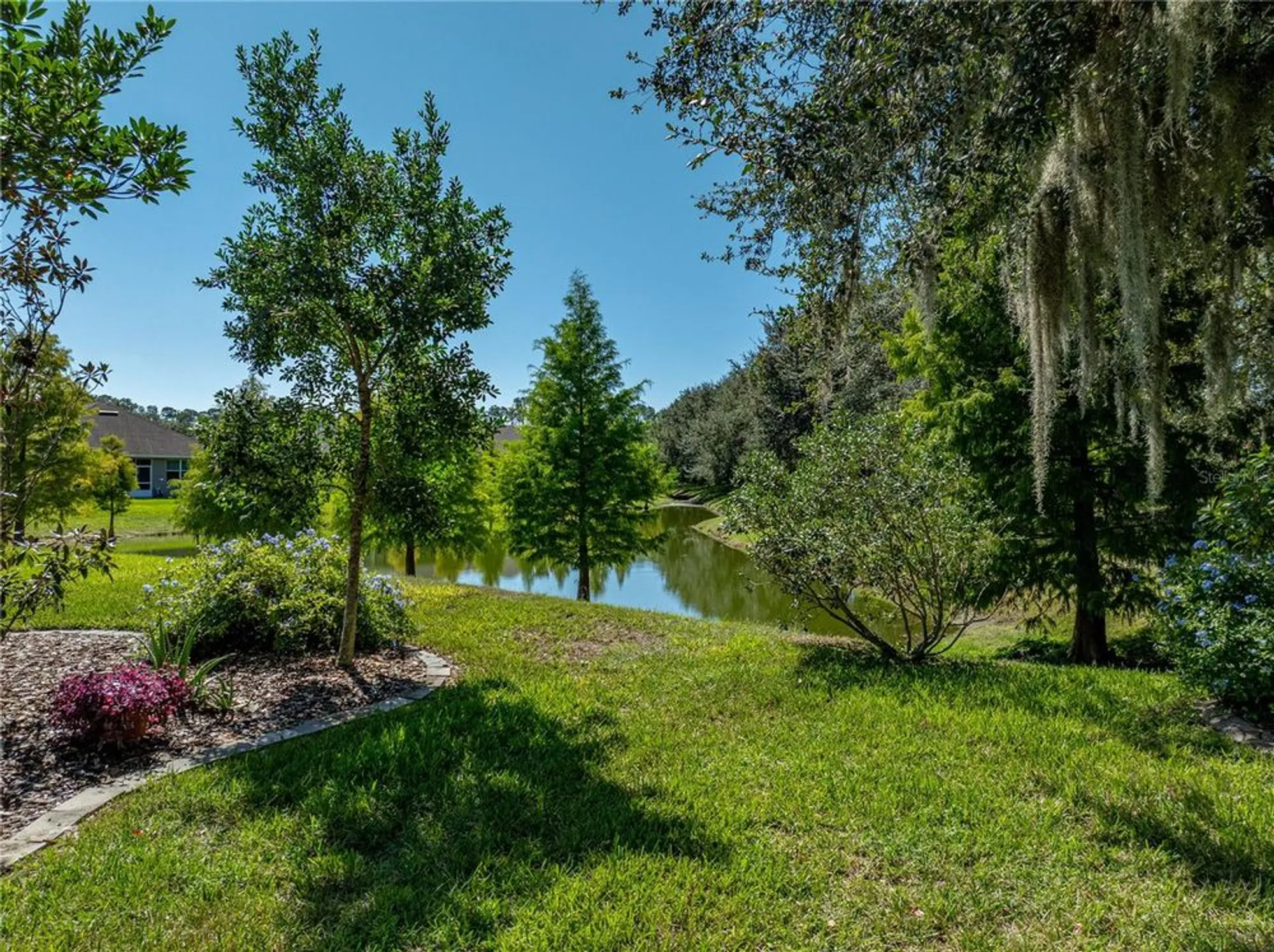 Property Slideshow image 66 of 77 | 8152 lake james dr, Lakeland, FL, 33810
