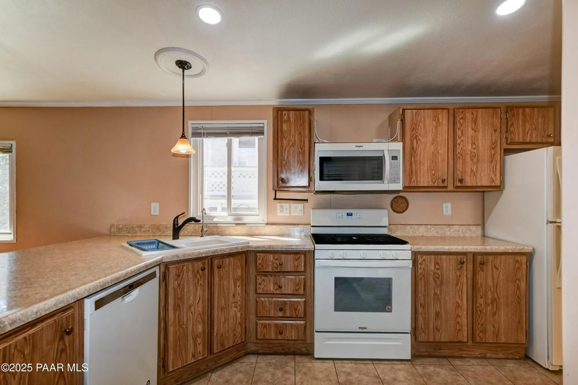 Property Slideshow image 8 of 38 | 874 prescott canyon dr, Prescott, AZ, 86301