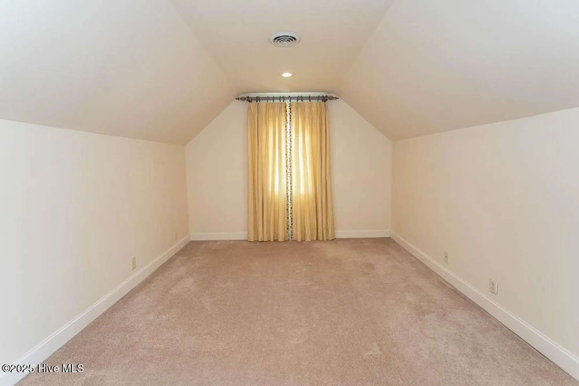 Property Slideshow image 43 of 76 | 62 abbington pl, Ocean Isle Beach, NC, 28469