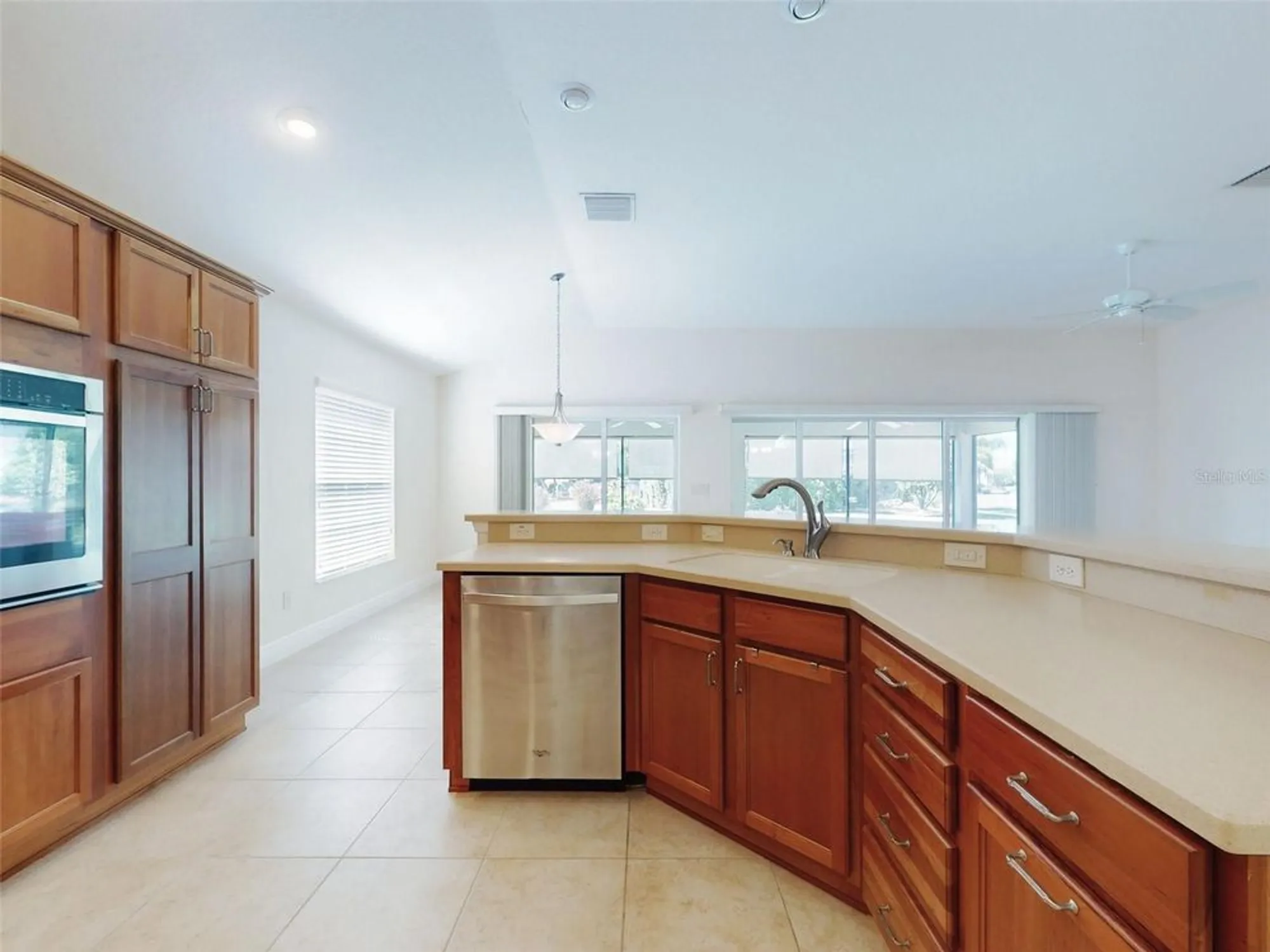 Property Slideshow image 9 of 59 | 3814 fellowship ave, The Villages, FL, 32163