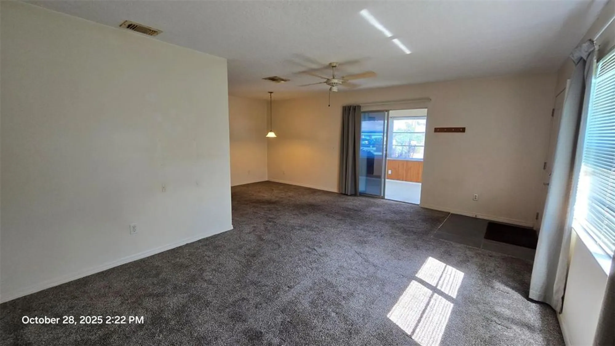 Property Slideshow image 7 of 23 | 1826 foxhunt dr b, Sun City Center, FL, 33573