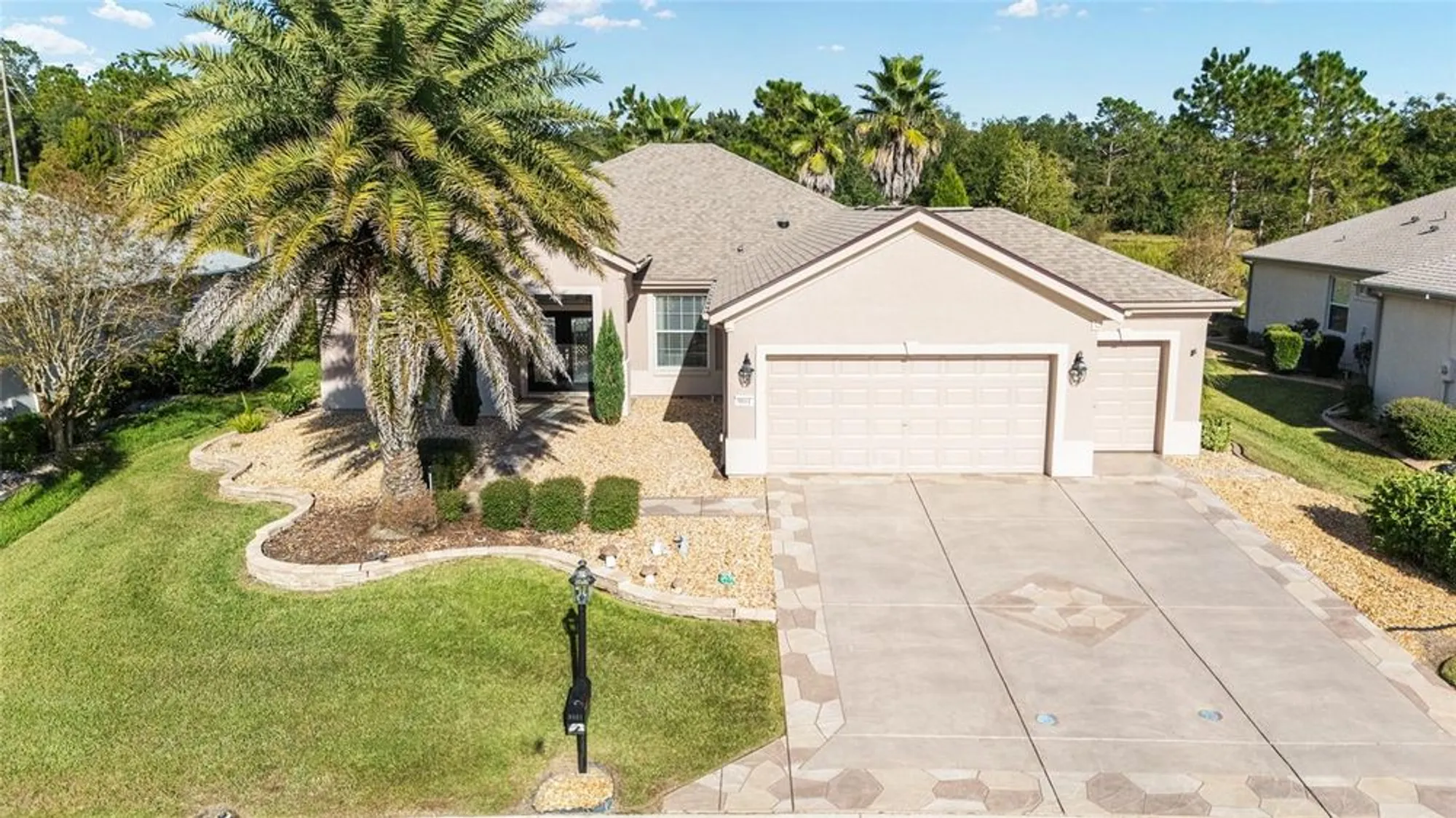 Property Slideshow image 2 of 54 | 9801 se 125th ln, Summerfield, FL, 34491