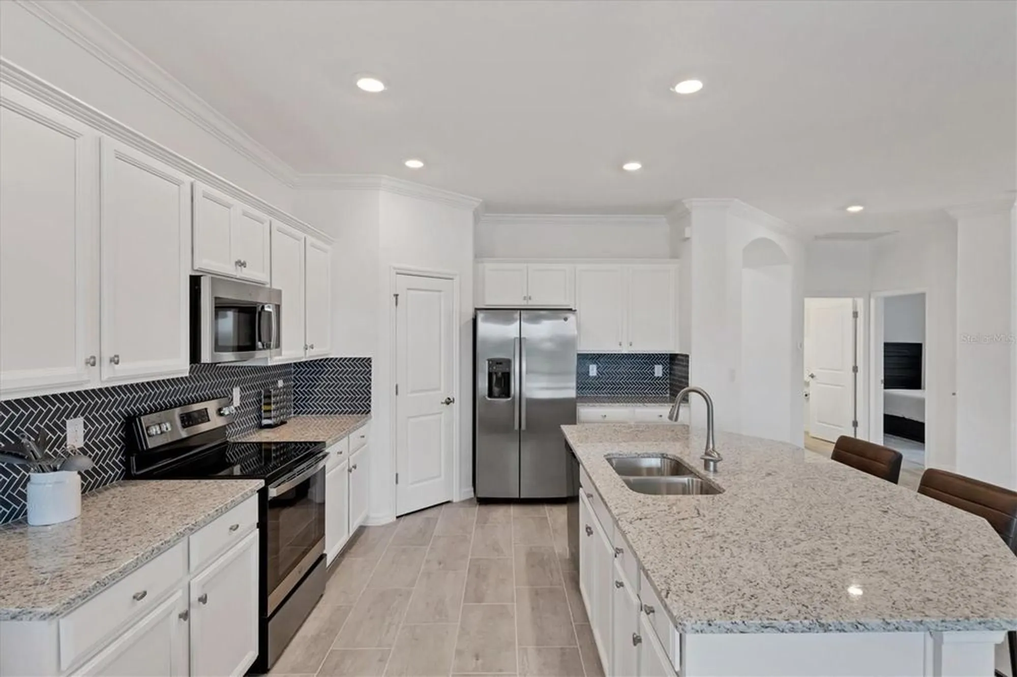 Property Slideshow image 26 of 38 | 24273 spartina dr, Venice, FL, 34293