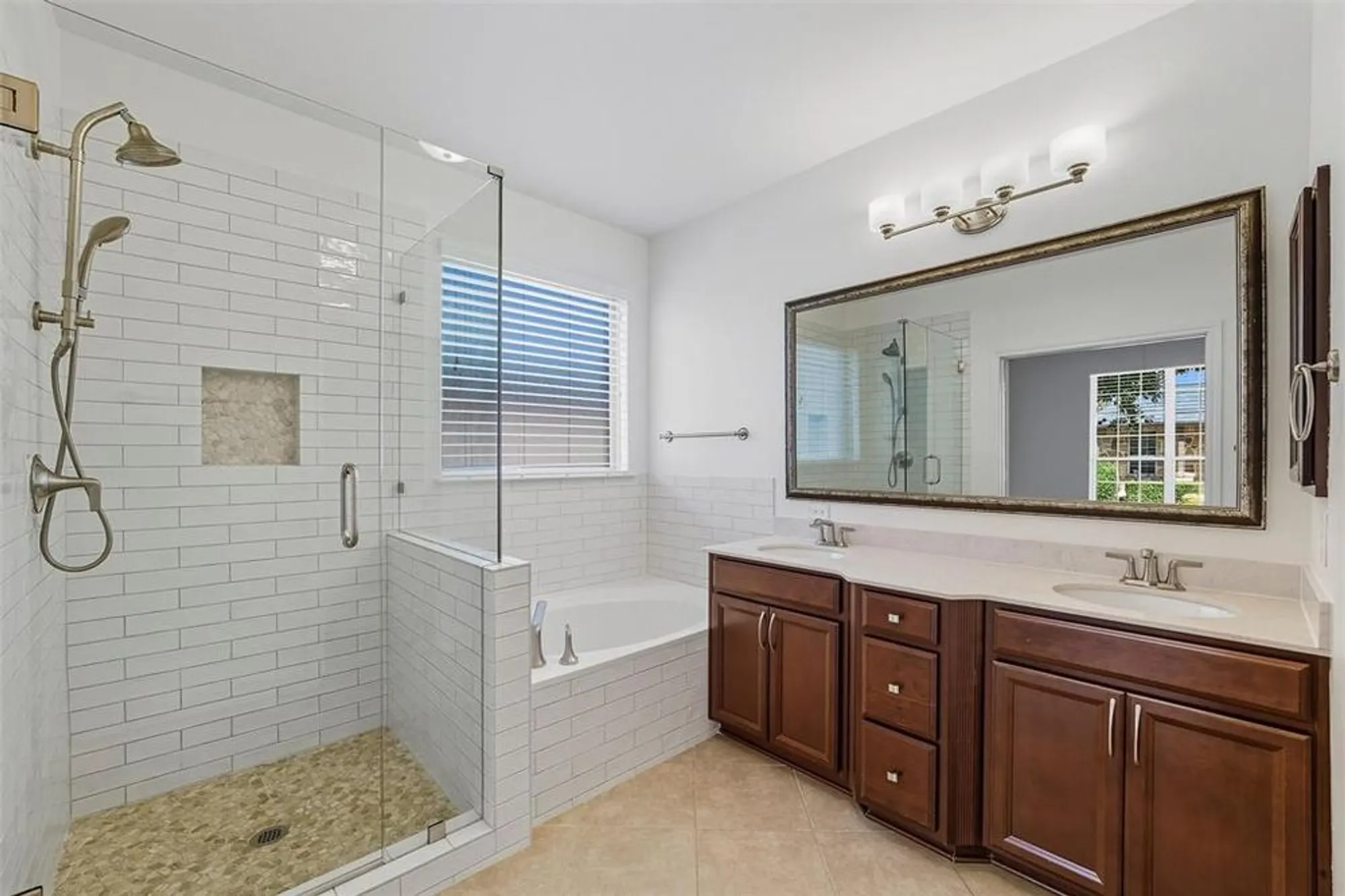 Property Slideshow image 9 of 35 | 8617 grassland dr, Mckinney, TX, 75070