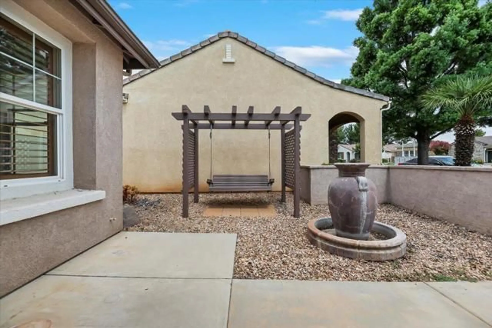 Property Slideshow image 10 of 44 | 1563 quiet crk, Beaumont, CA, 92223