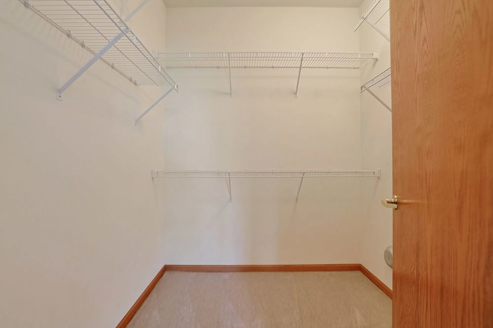 Property Slideshow image 21 of 43 | 12250 songbird ln, Huntley, IL, 60142