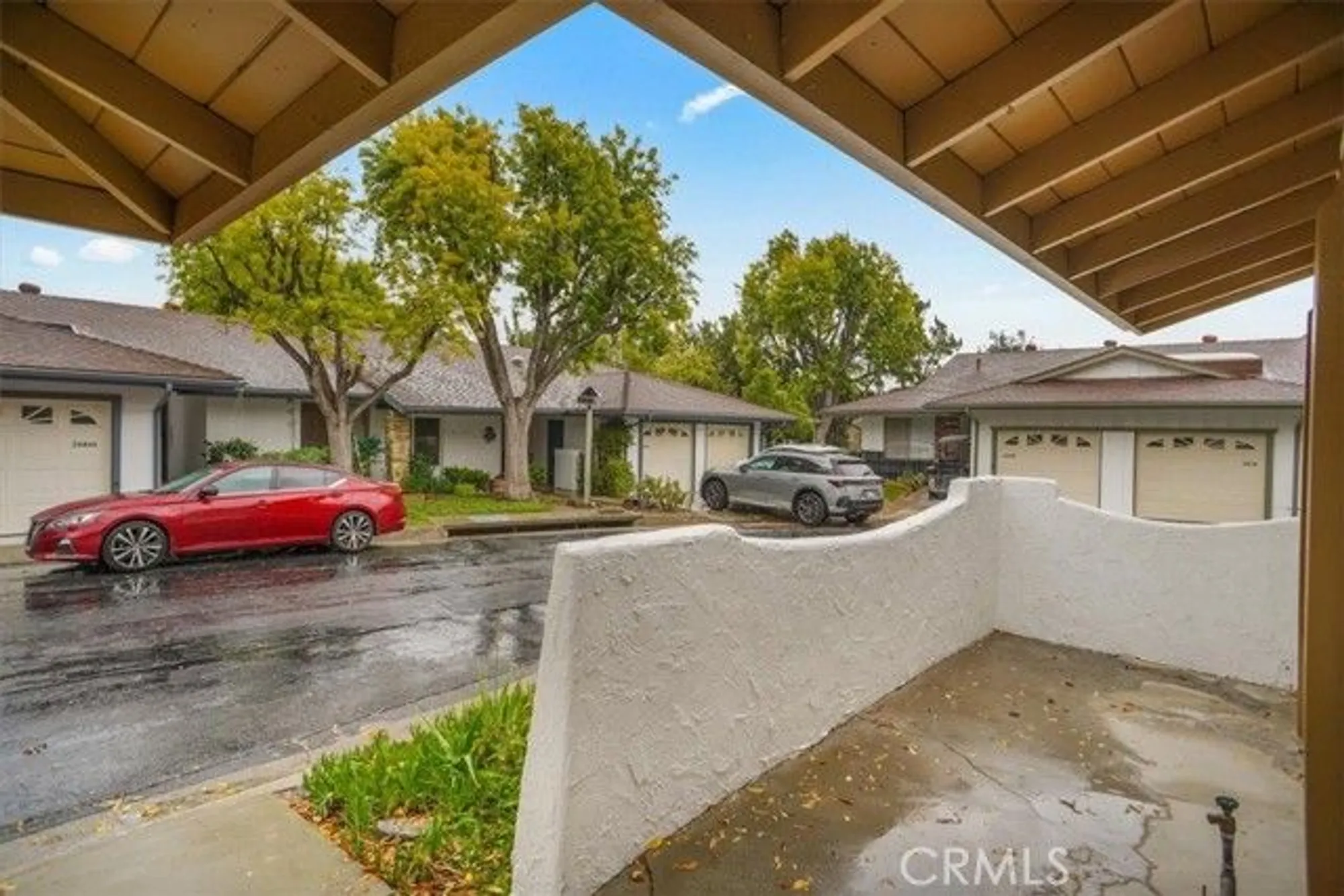 Property Slideshow image 2 of 33 | 26847 oak branch cir, Newhall, CA, 91321