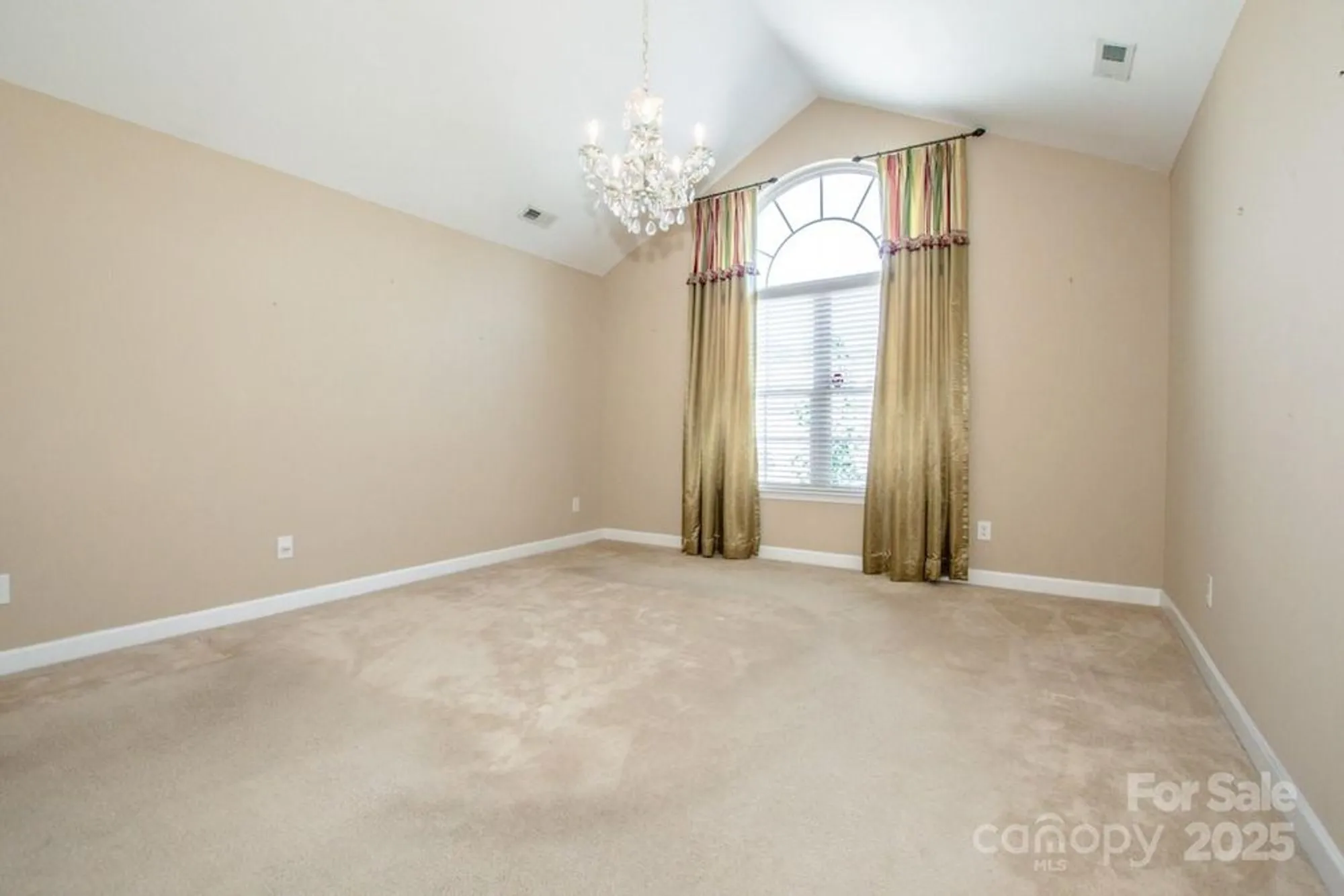 Property Slideshow image 18 of 25 | 4733 polo gate blvd, Charlotte, NC, 28216