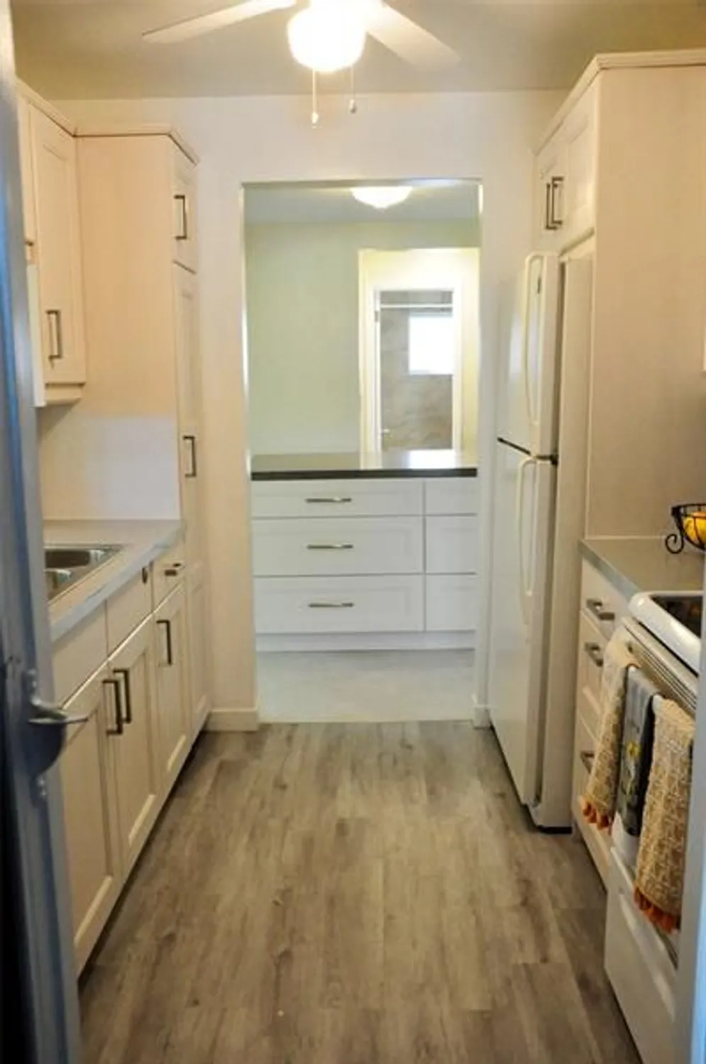 Property Slideshow image 11 of 31 | 2630 e golf blvd, Pompano Beach, FL, 33064