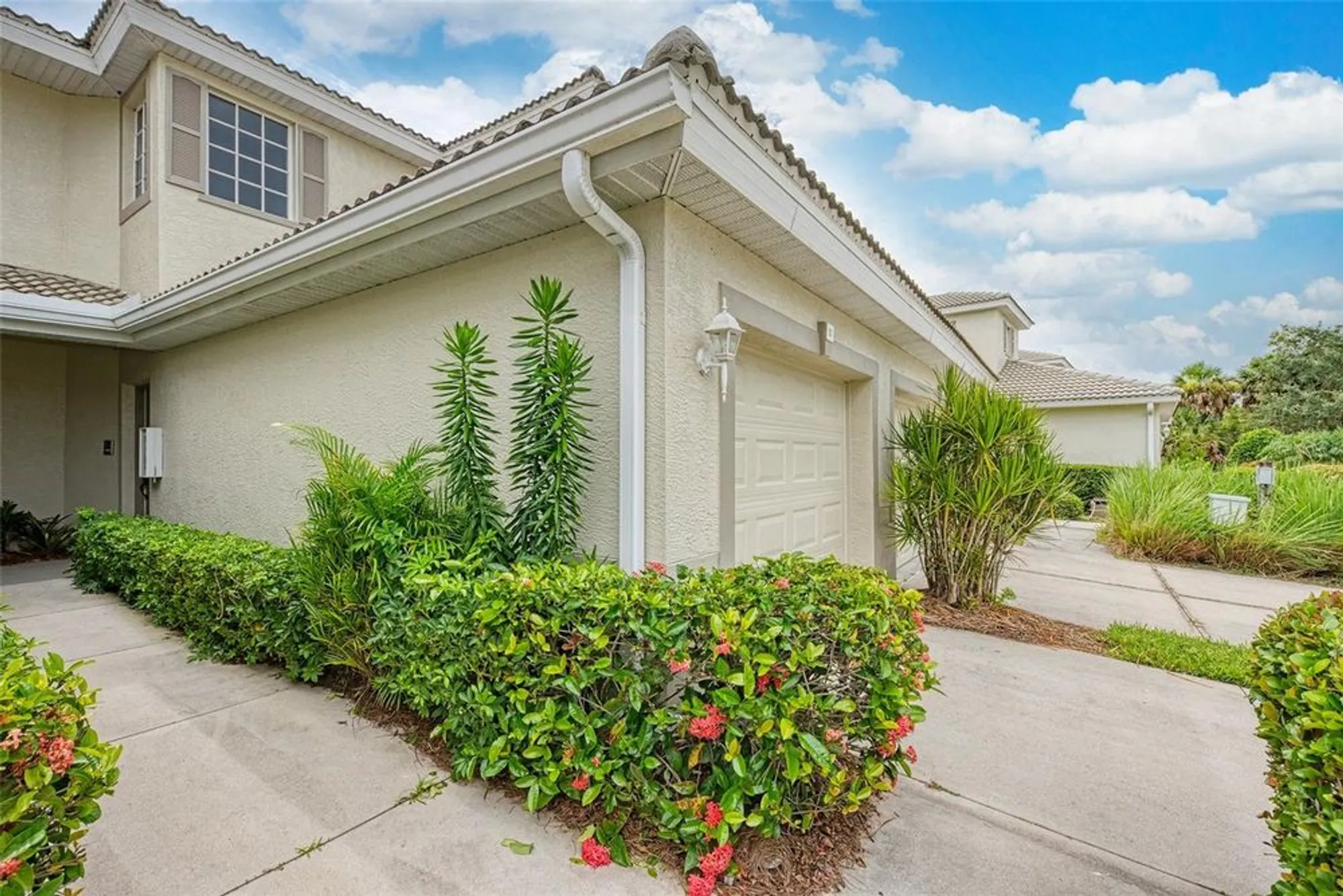 Property Slideshow image 4 of 78 | 3322 grand vista ct unit 203, Port Charlotte, FL, 33953