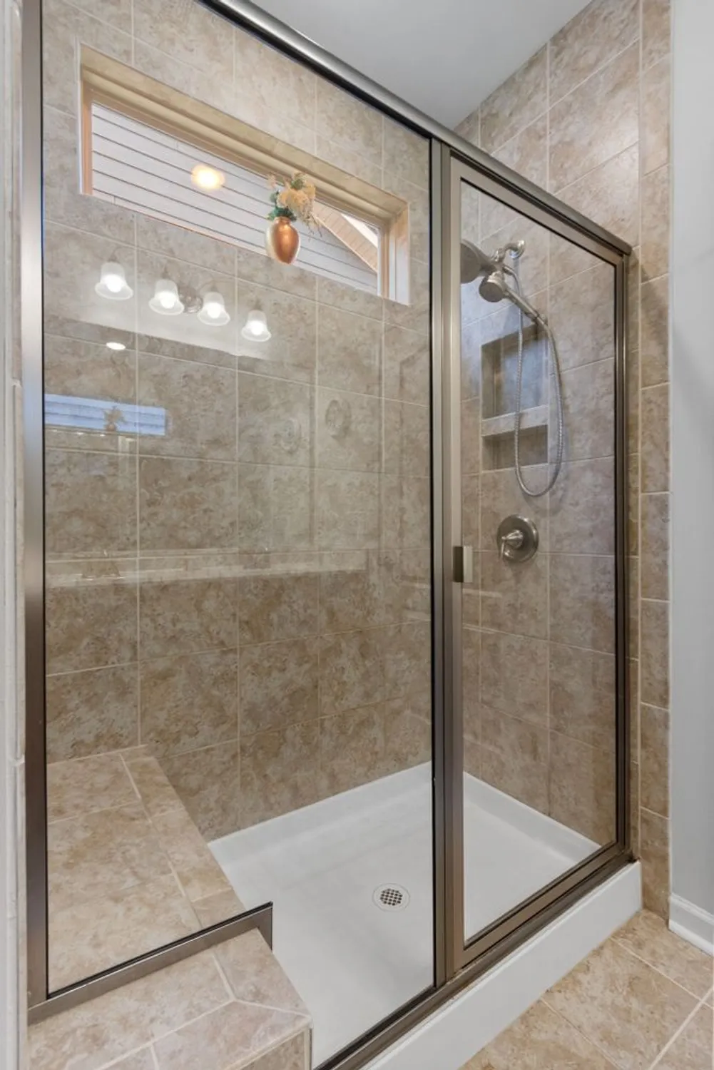 Property Slideshow image 22 of 30 | 1763 humphreys gln, Spring Hill, TN, 37174