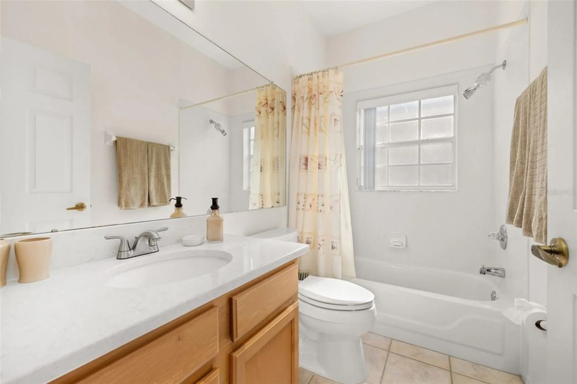 Property Slideshow image 19 of 65 | 322 high vista dr, Davenport, FL, 33837