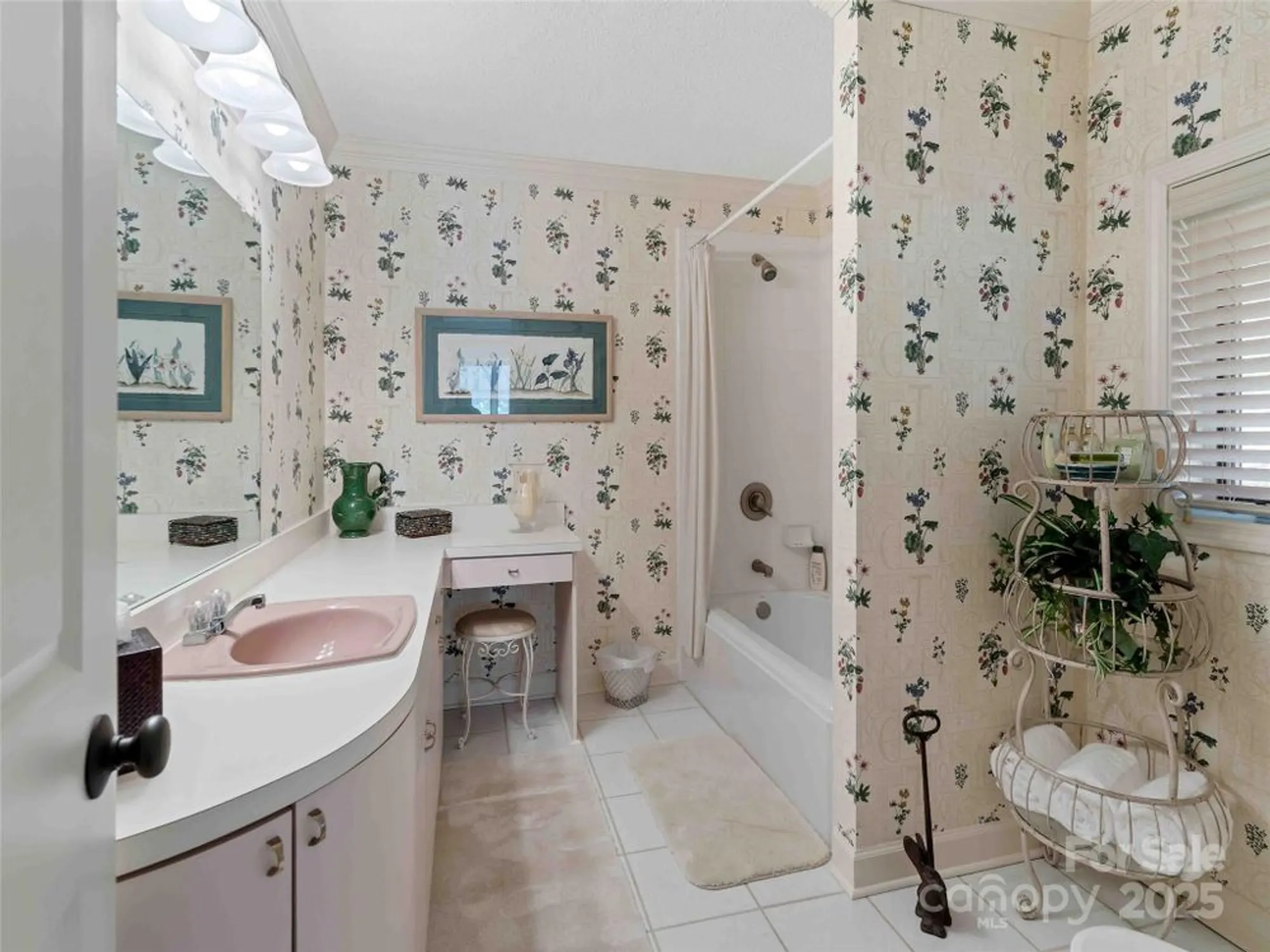 Property Slideshow image 31 of 48 | 161 winding meadows dr, Flat Rock, NC, 28731