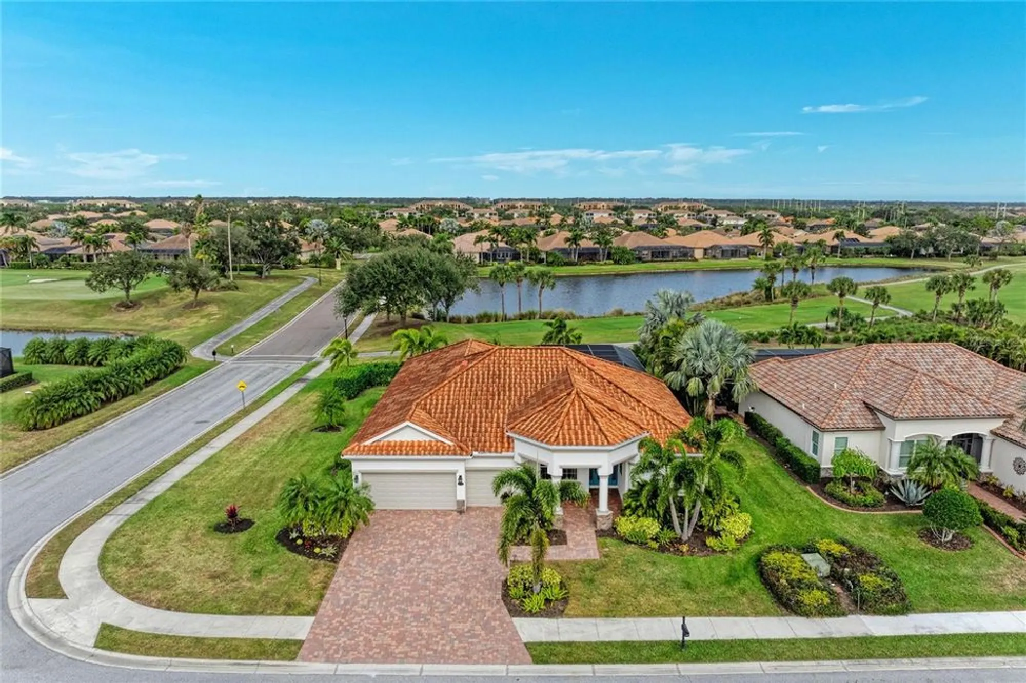 Property Slideshow image 70 of 93 | 8201 heritage grand pl, Bradenton, FL, 34212