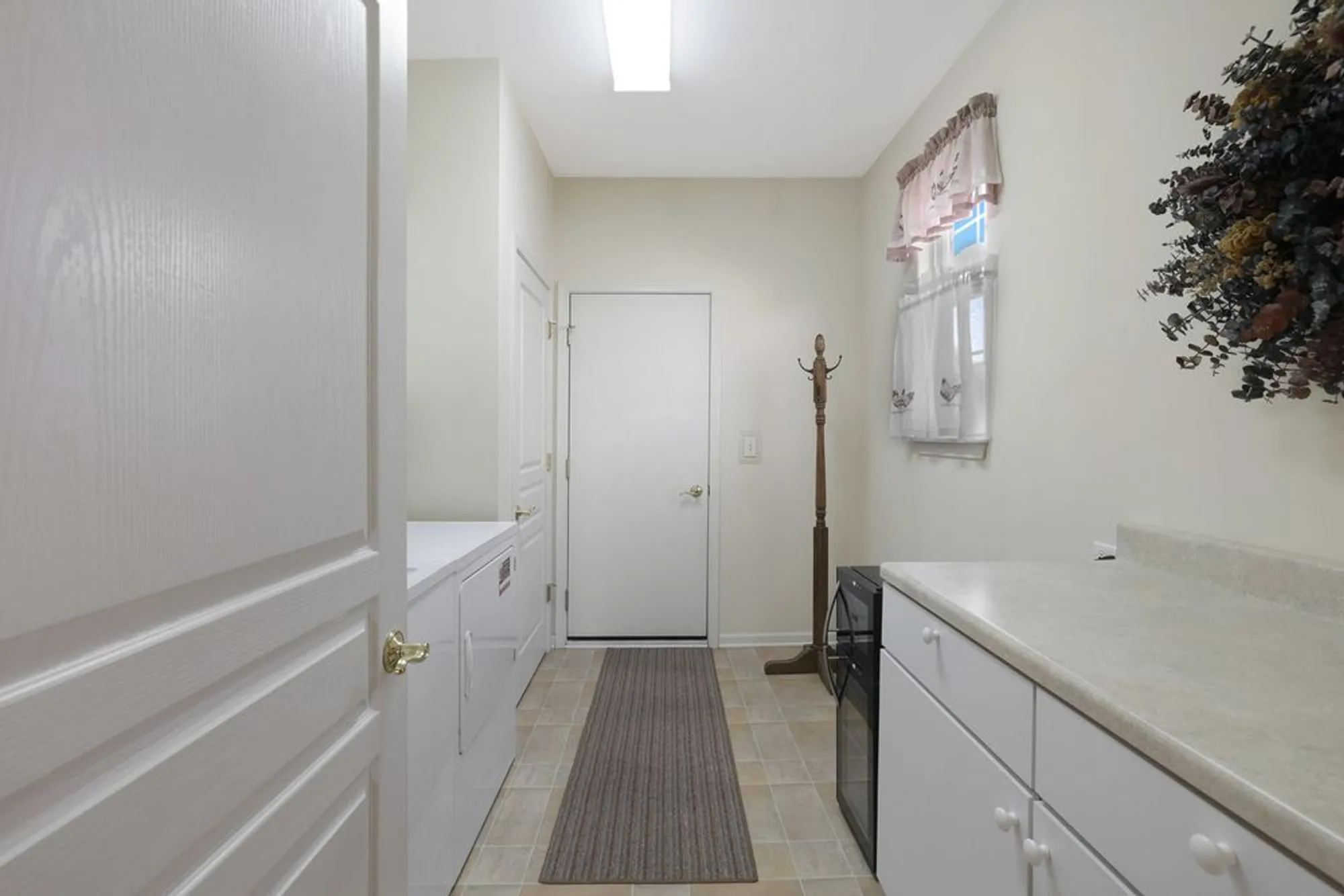 Property Slideshow image 21 of 43 | 12770 timber creek dr, Huntley, IL, 60142