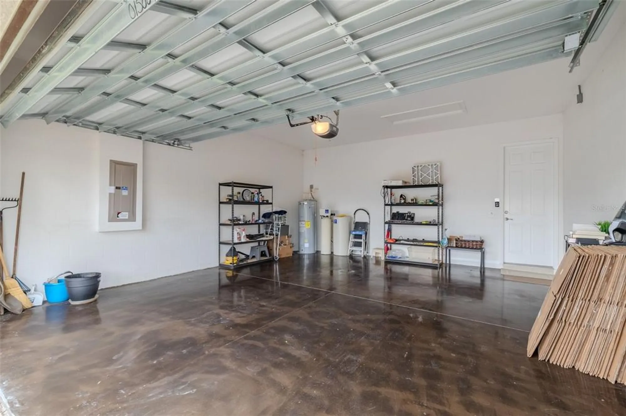 Property Slideshow image 42 of 96 | 15937 cape coral dr, Wimauma, FL, 33598