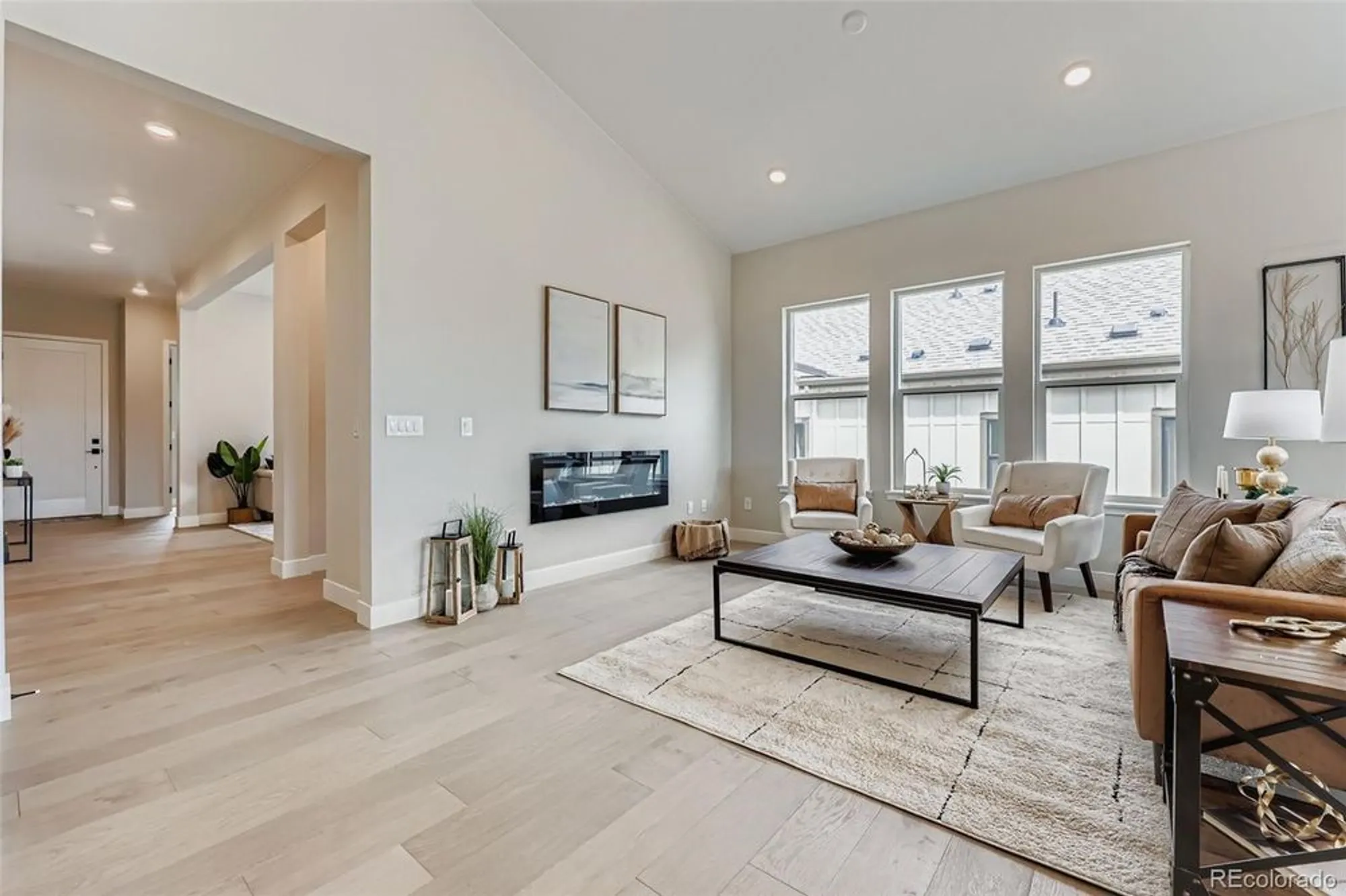 Property Slideshow image 5 of 39 | 2165 grayside cir, Castle Rock, CO, 80109