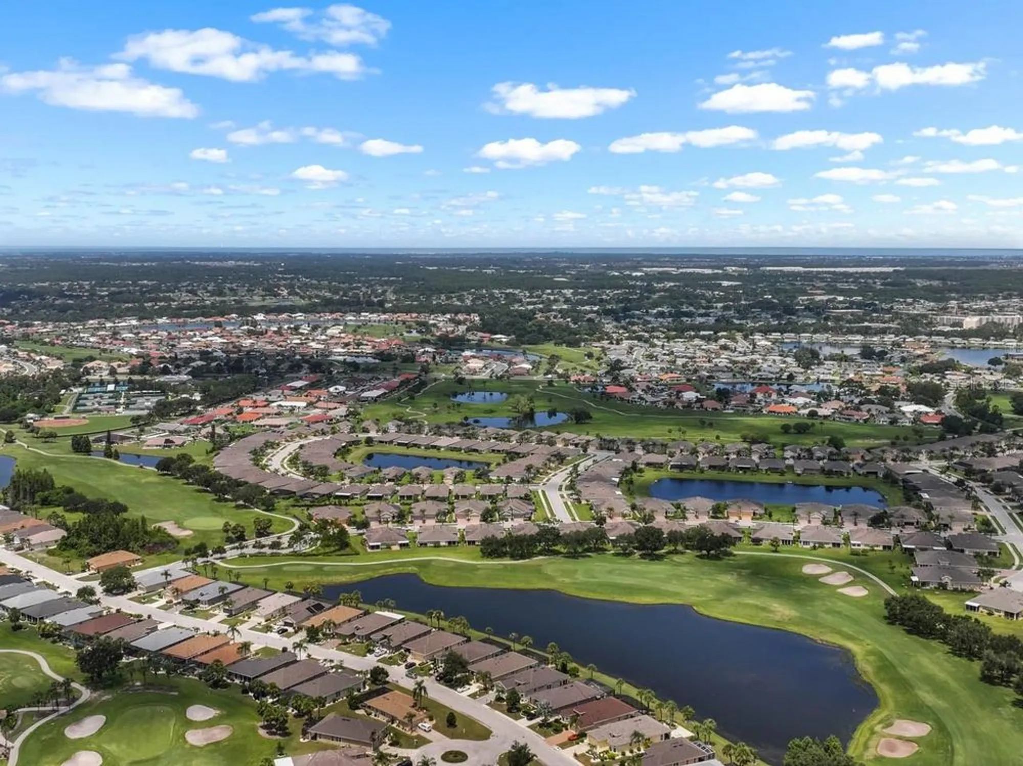 Property Slideshow image 41 of 60 | 809 chipper dr, Sun City Center, FL, 33573