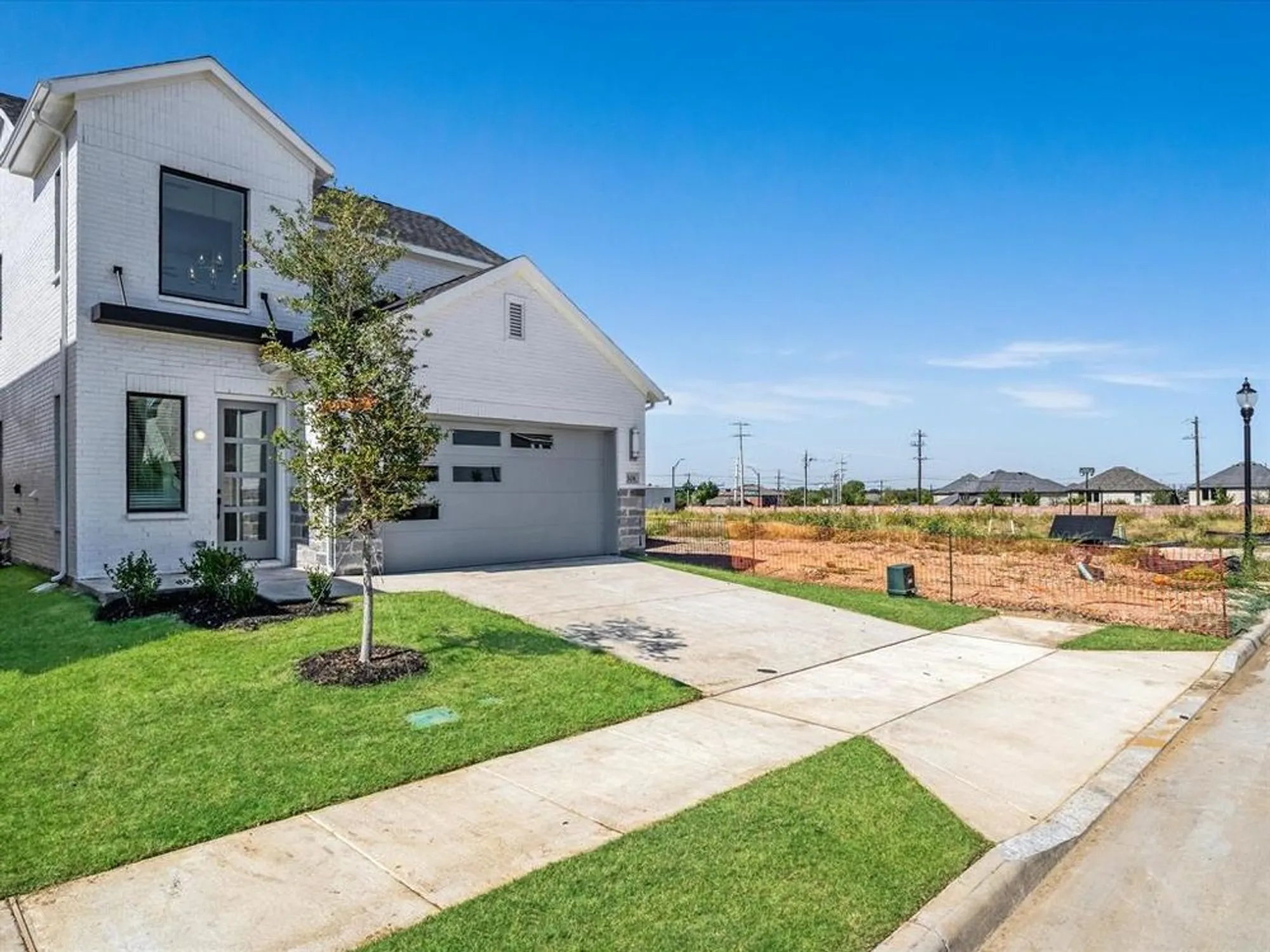 Property Slideshow image 4 of 40 | 1436 imperial ave, Frisco, TX, 75036