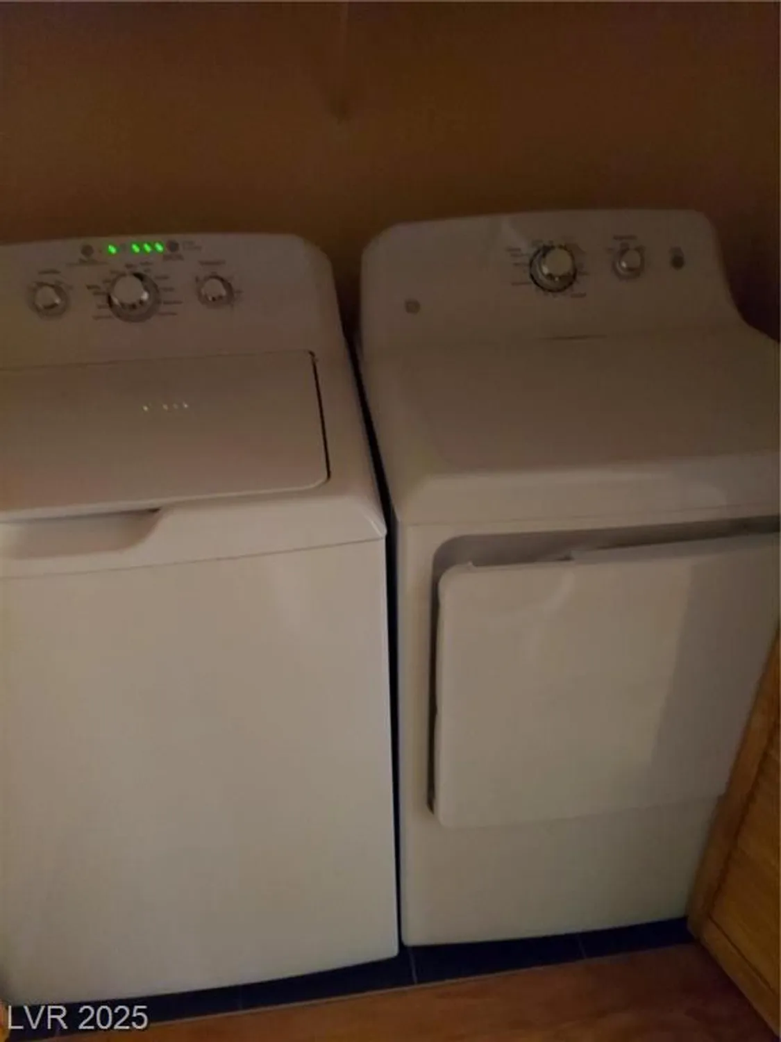 Property Slideshow image 17 of 29 | 3425 e russell rd 161, Las Vegas, NV, 89120