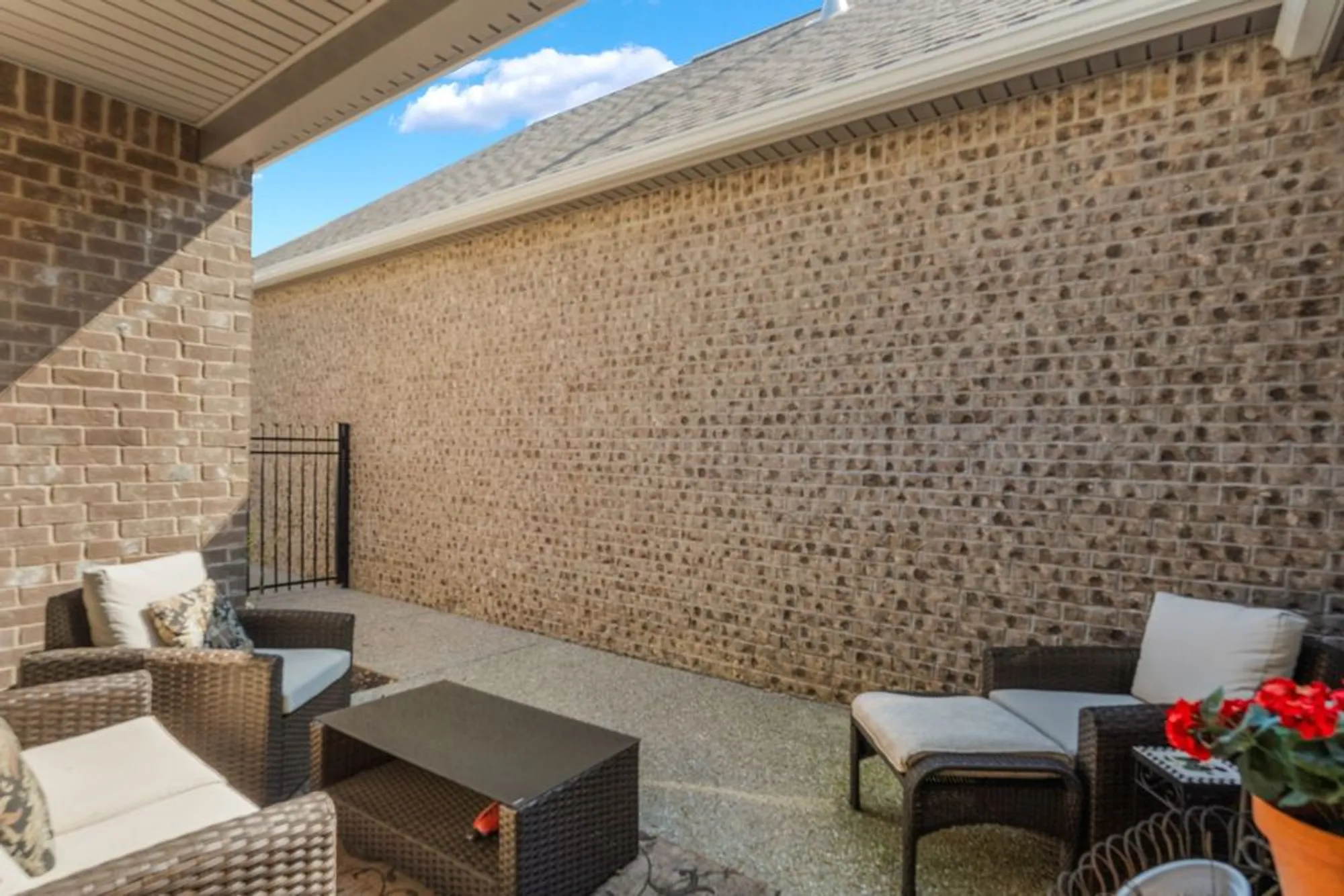 Property Slideshow image 24 of 39 | 1570 cedarbrooke ln, Lebanon, TN, 37090