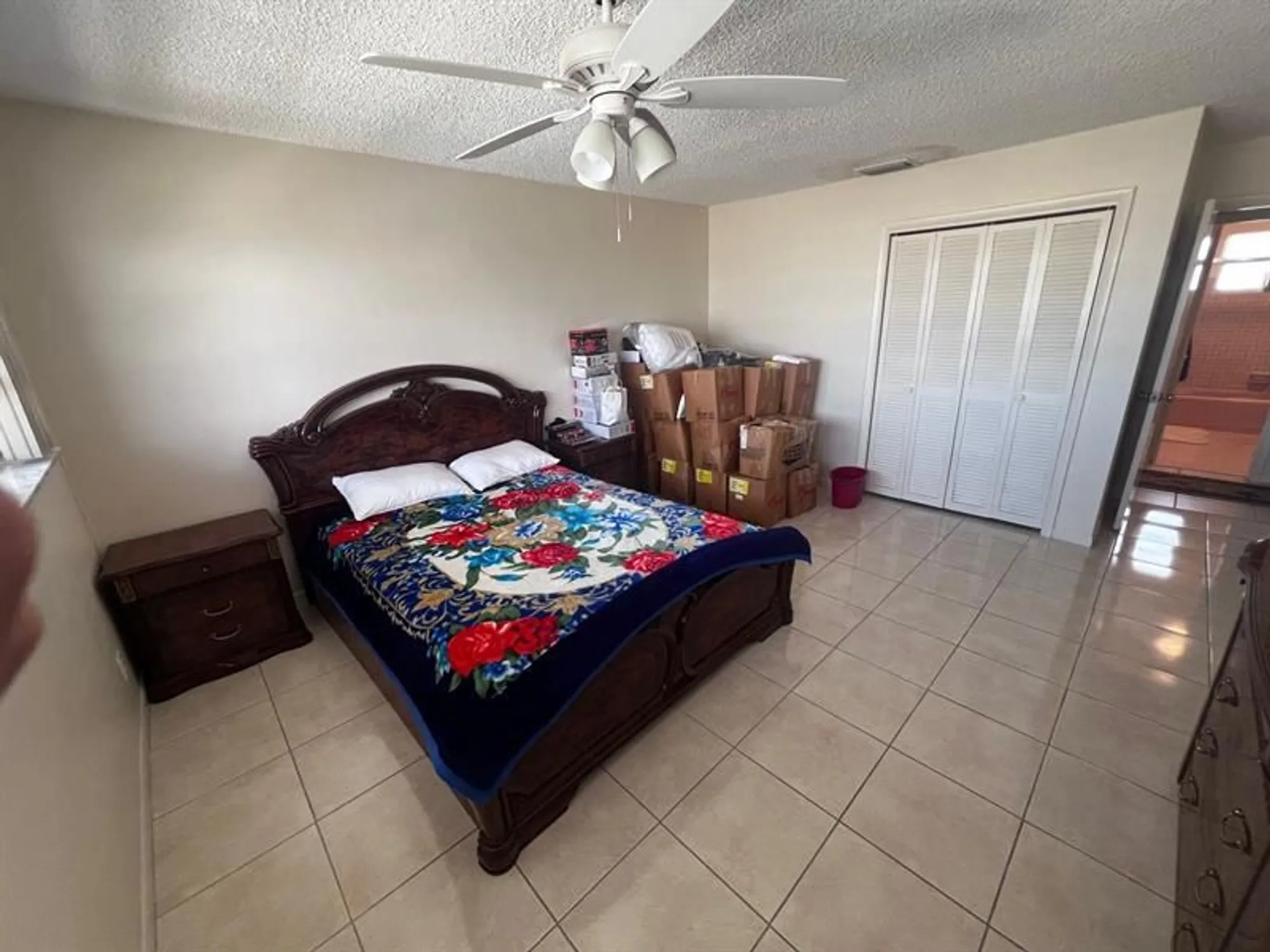 Property Slideshow image 7 of 19 | 329 se 3rd st 502t, Hallandale Beach, FL, 33009