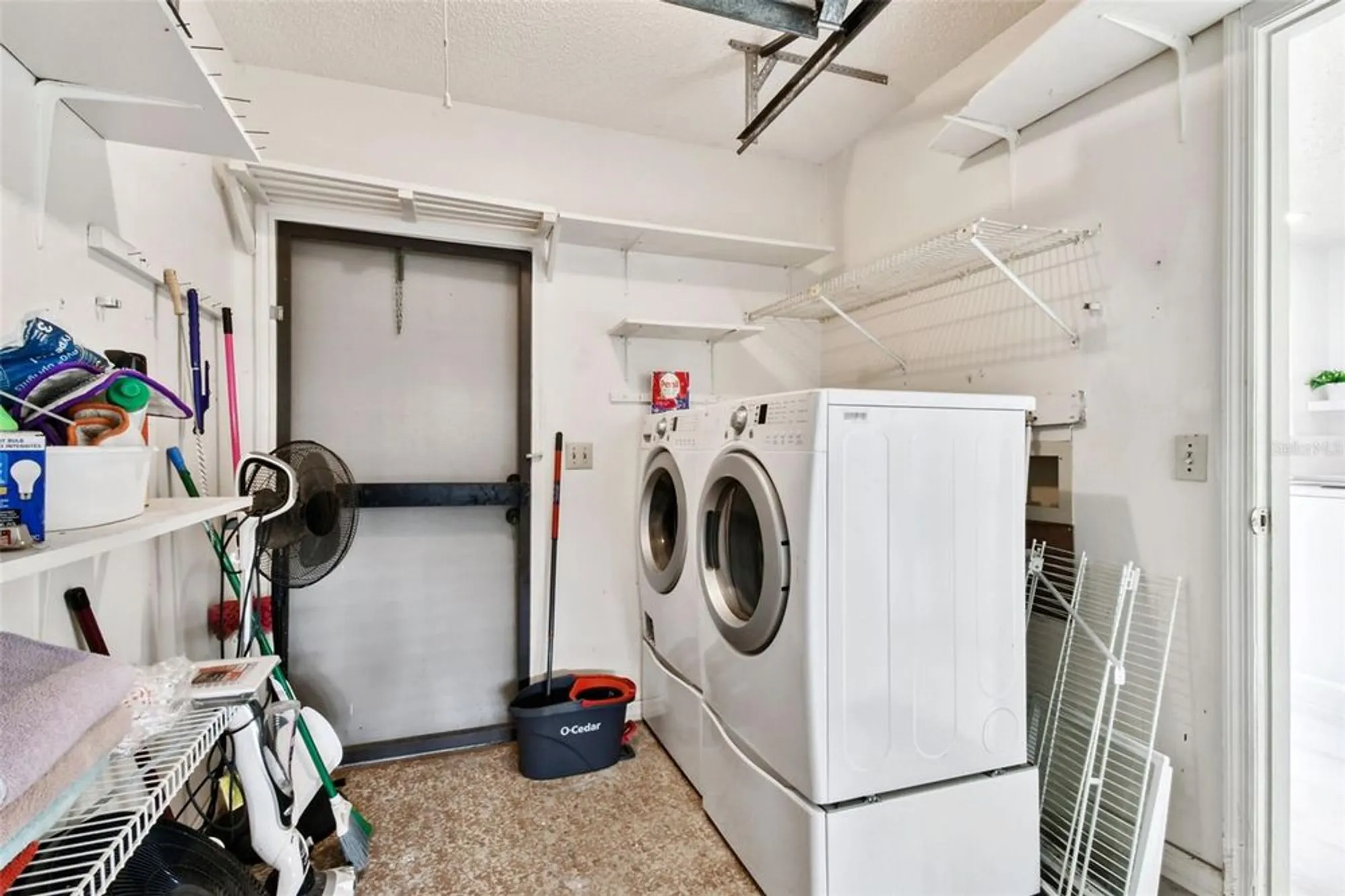 Property Slideshow image 40 of 82 | 1608 comfy ct, Sun City Center, FL, 33573