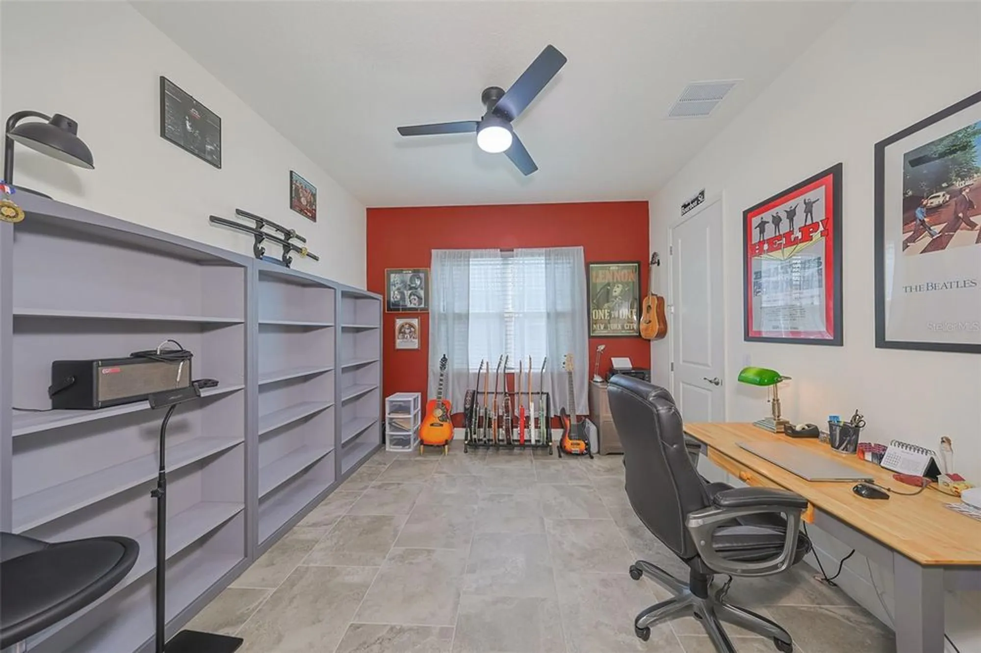 Property Slideshow image 33 of 58 | 4920 sevilla shores dr, Wimauma, FL, 33598