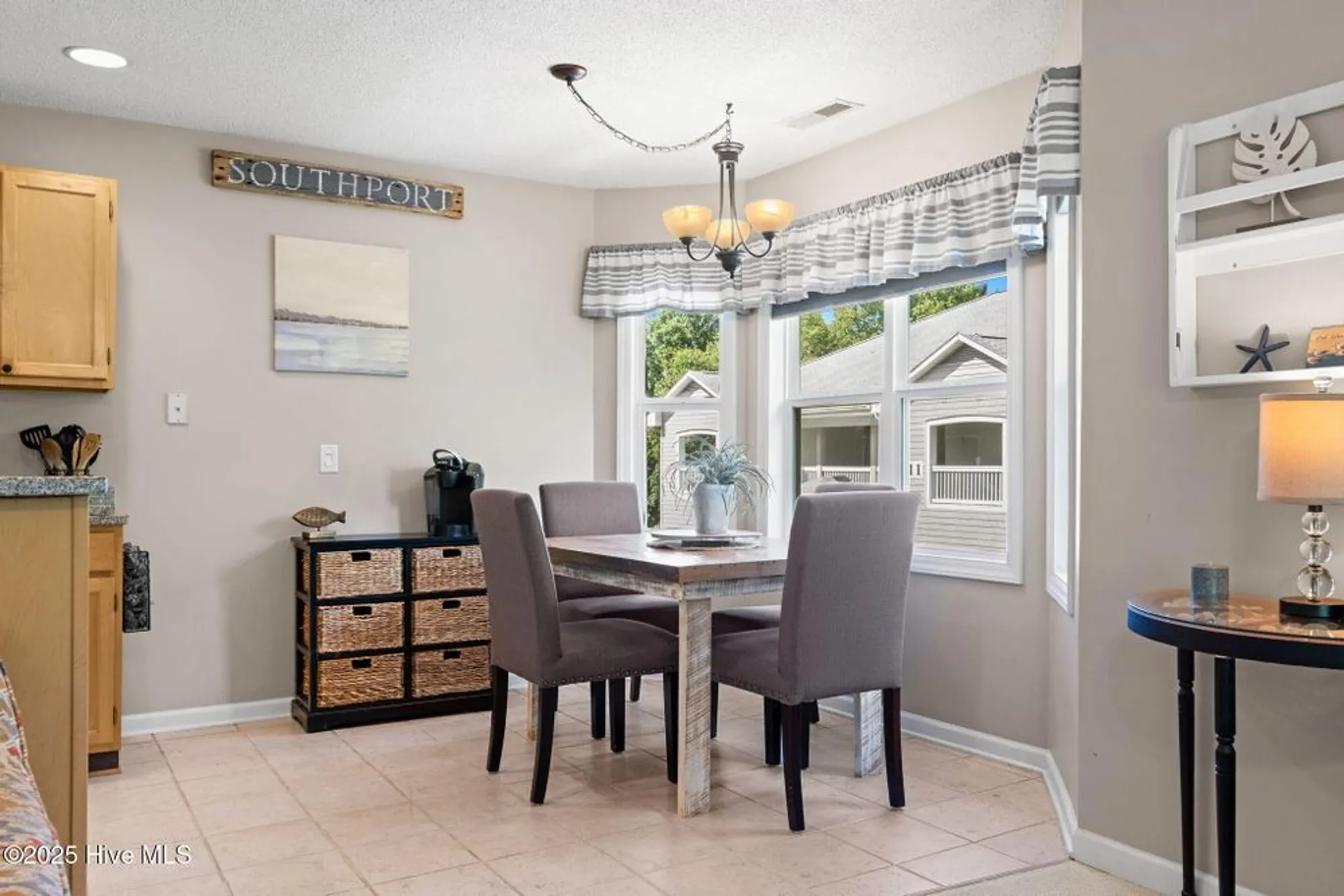 Property Slideshow image 10 of 90 | 3030 marsh winds cir 1005, Southport, NC, 28461