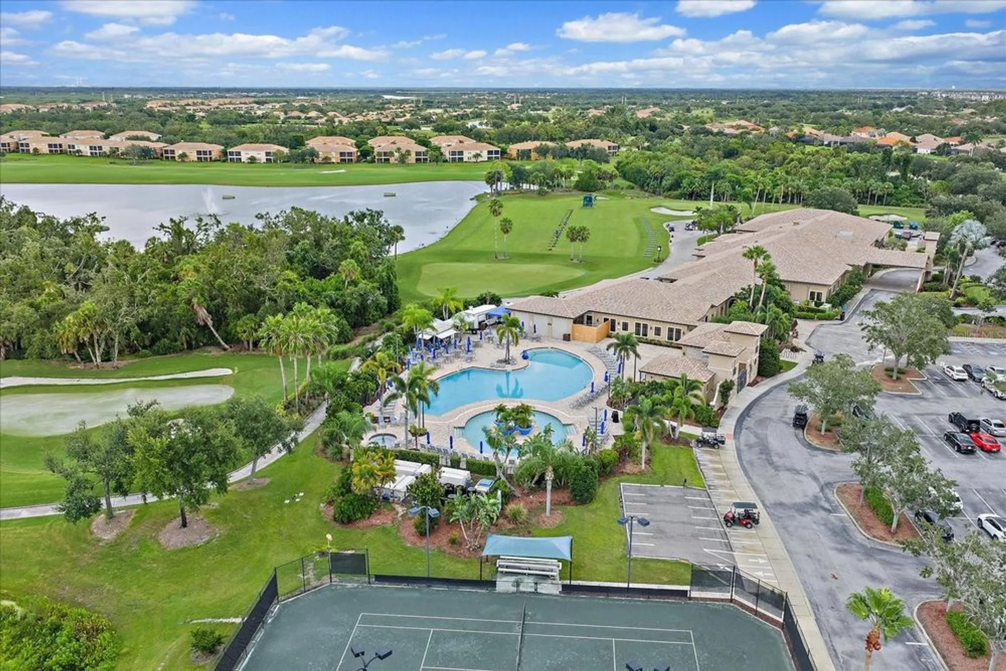 Property Slideshow image 38 of 46 | 131 river enclave ct, Bradenton, FL, 34212