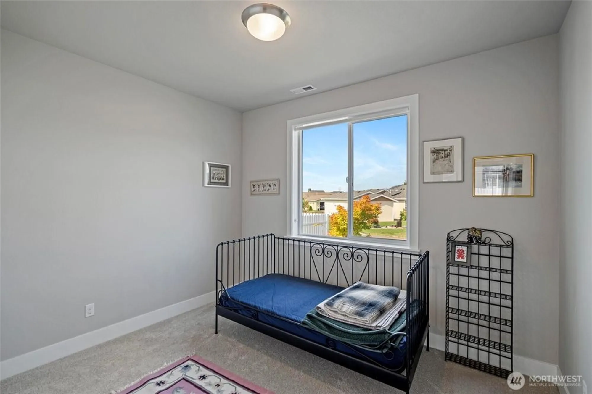 Property Slideshow image 25 of 40 | 112 madrona ln, Orting, WA, 98360