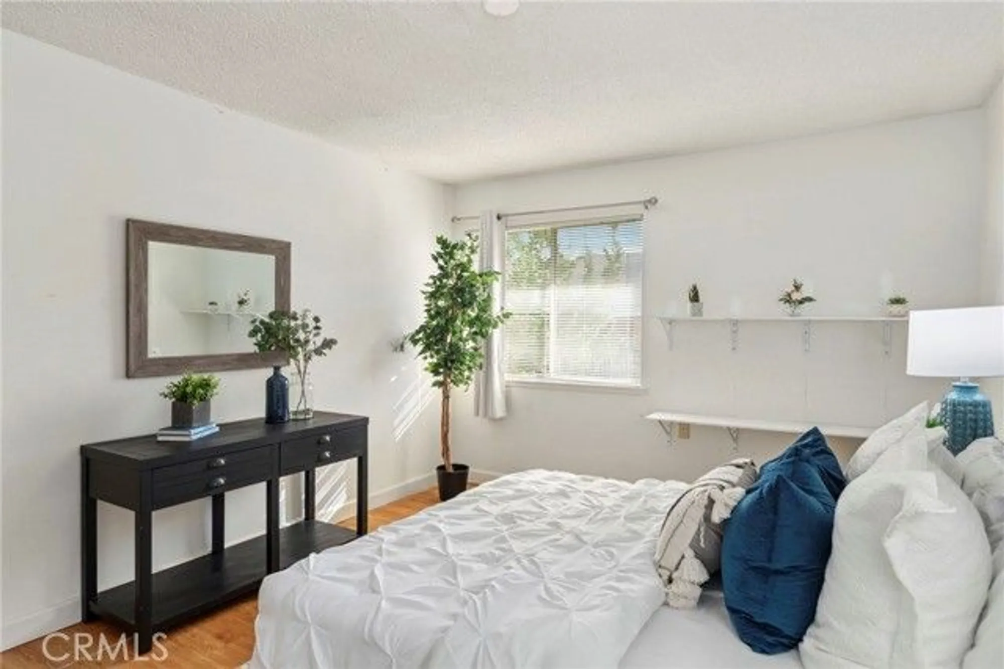 Property Slideshow image 20 of 35 | 225 avenida majorca n, Laguna Woods, CA, 92637