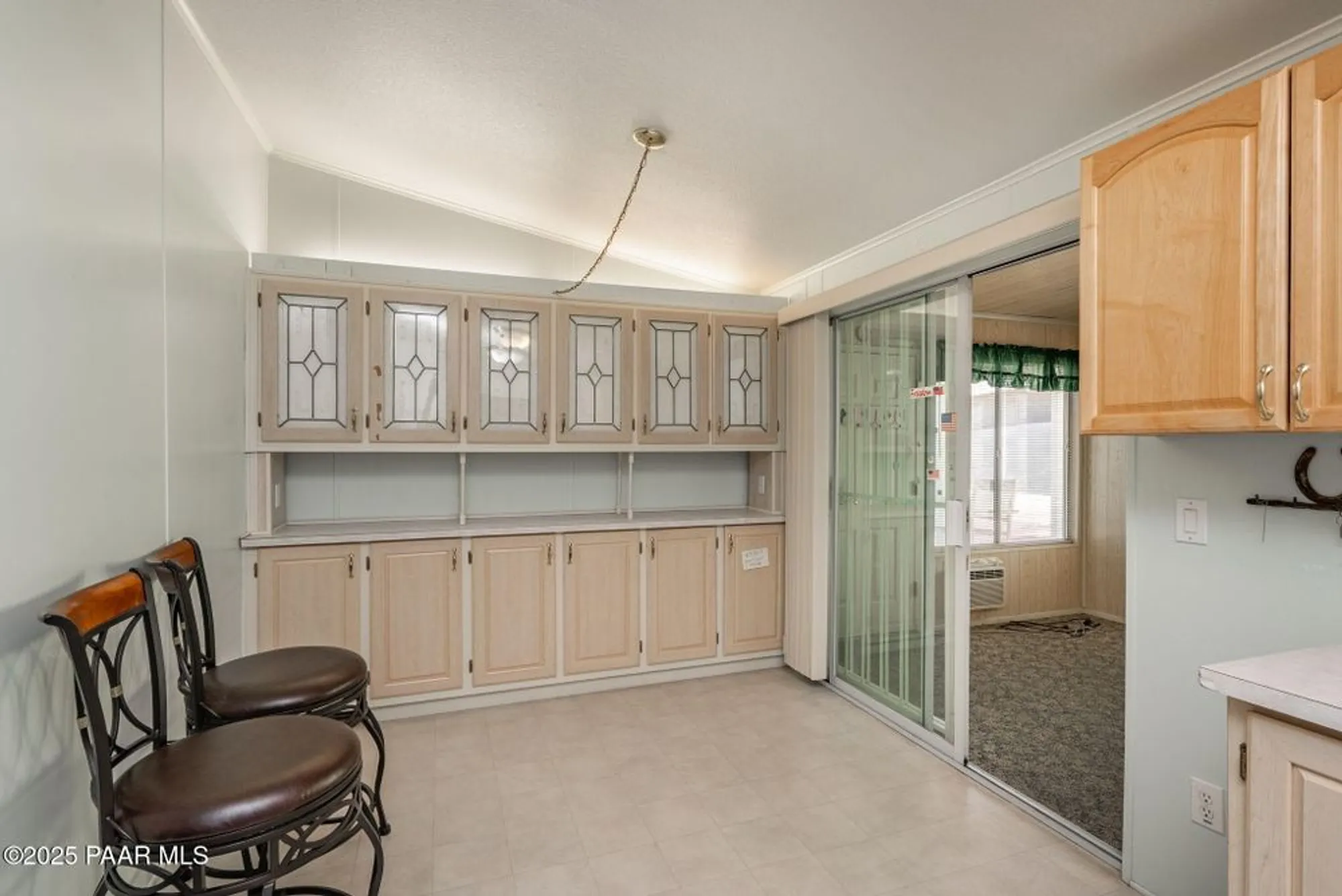 Property Slideshow image 9 of 24 | 624 n blue spruce dr, Dewey-Humboldt, AZ, 86327