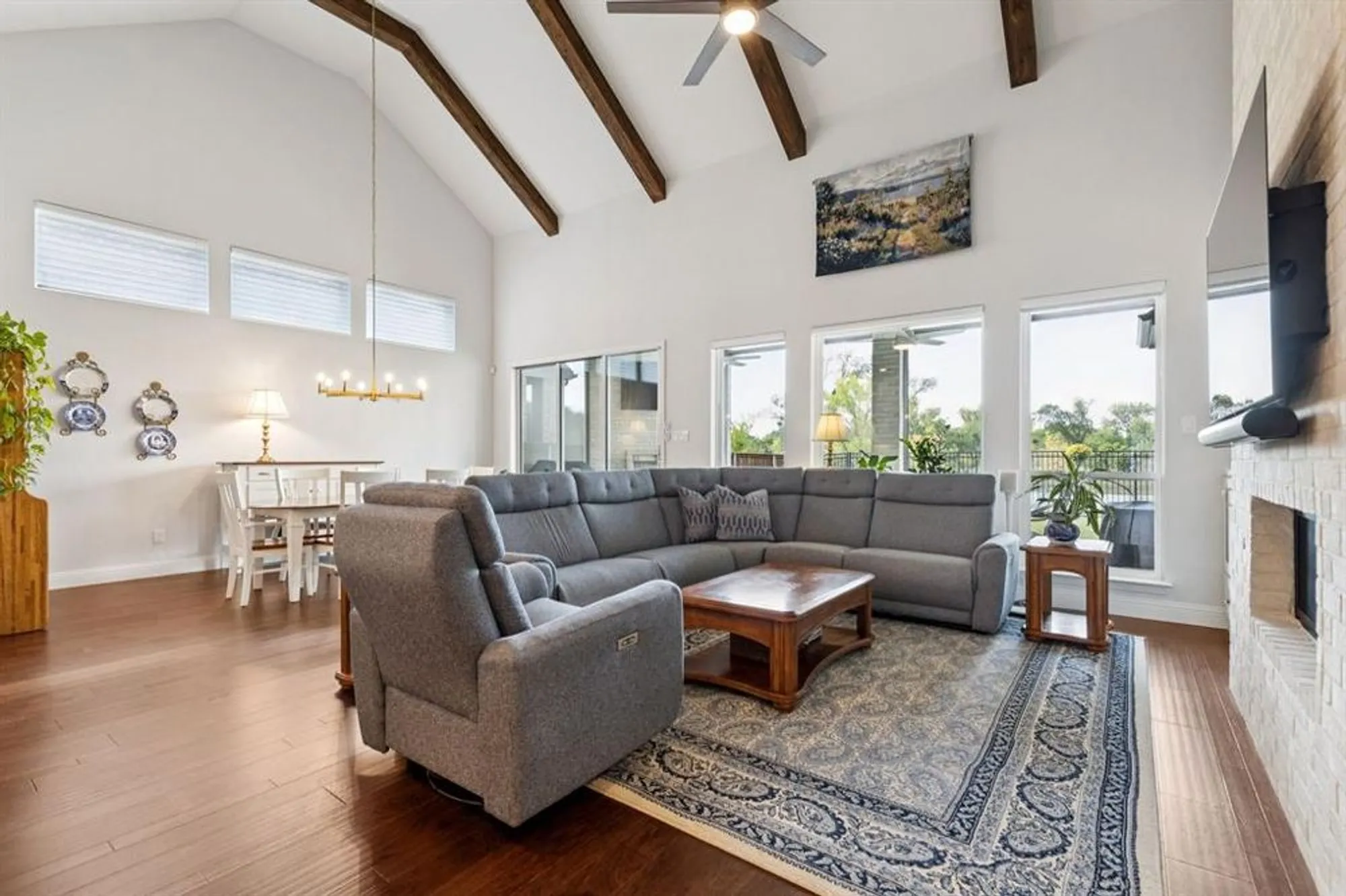 Property Slideshow image 12 of 34 | 4724 cherry bark trl, Arlington, TX, 76005