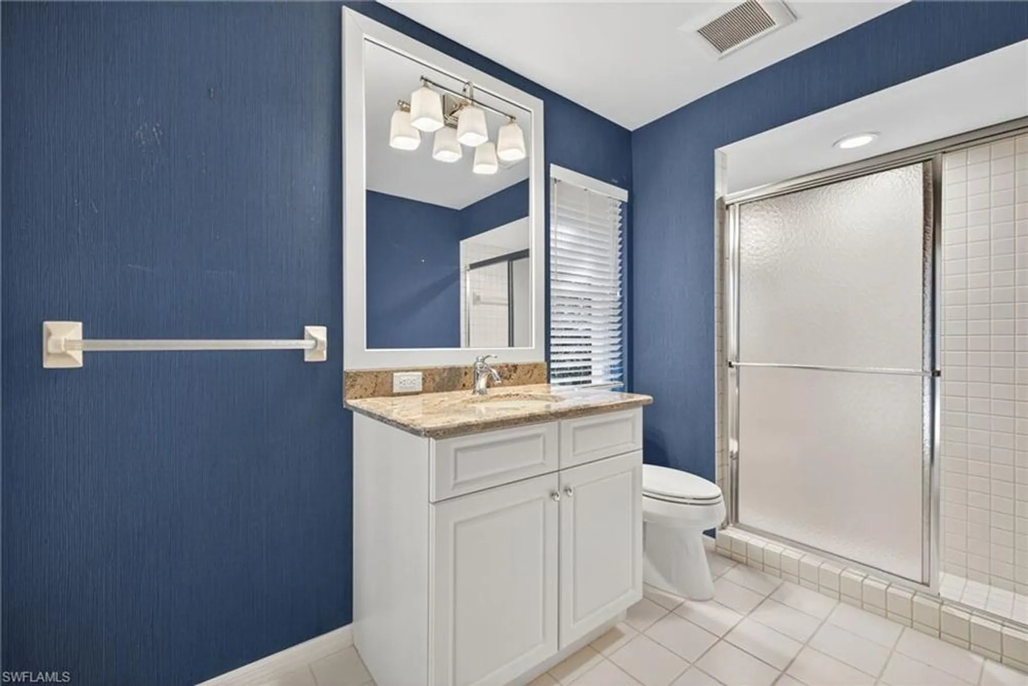 Property Slideshow image 22 of 44 | 3821 woodlake dr, Bonita Springs, FL, 34134