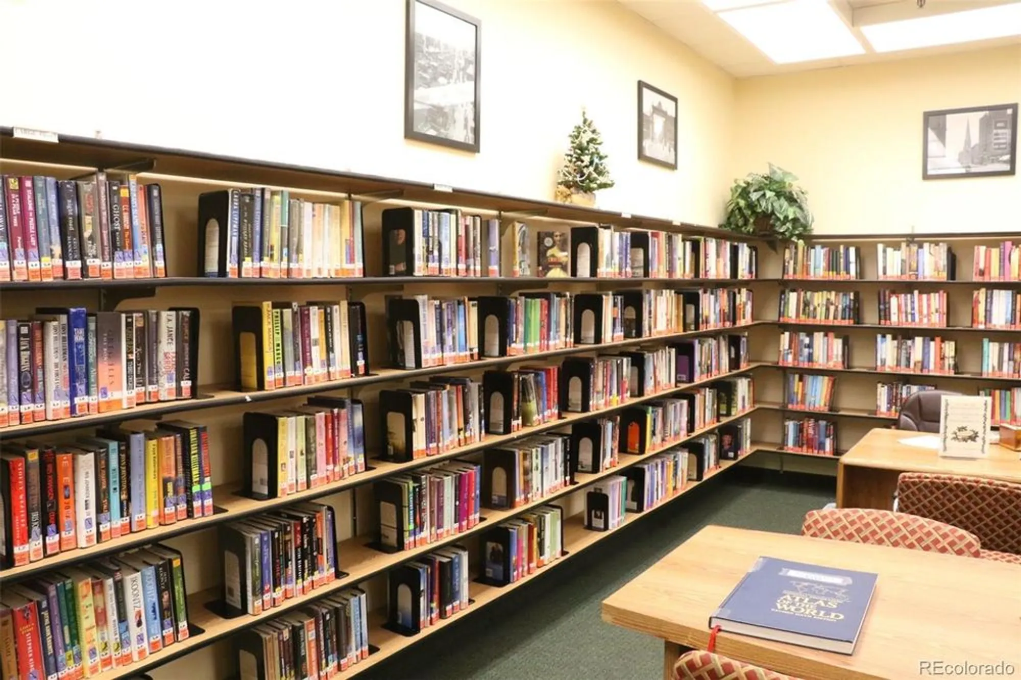 Property Slideshow image 19 of 31 | 680 s alton way 9b, Denver, CO, 80247